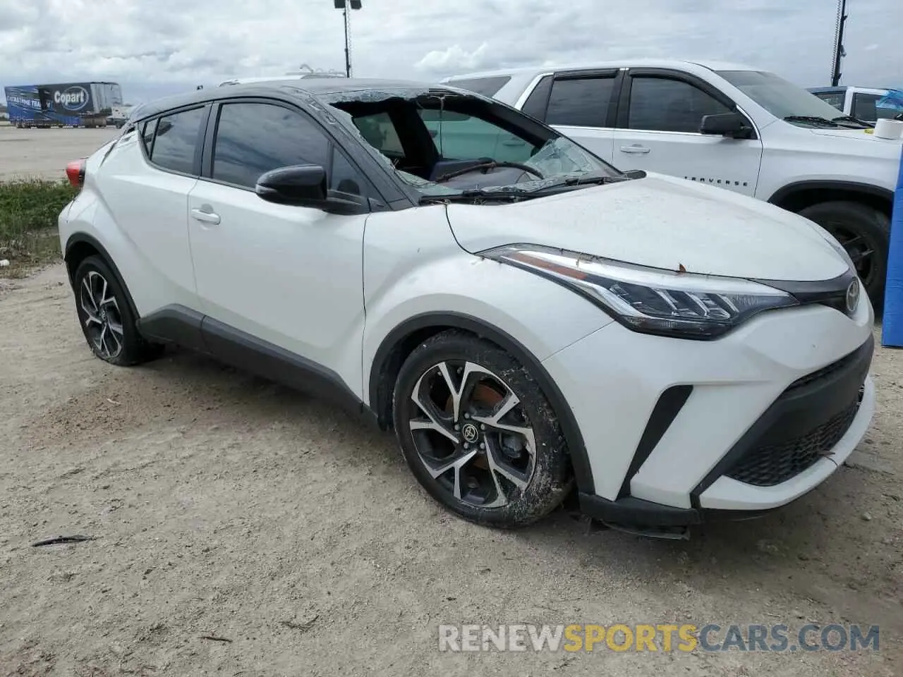 4 Photograph of a damaged car NMTKHMBX9LR109866 TOYOTA C-HR 2020
