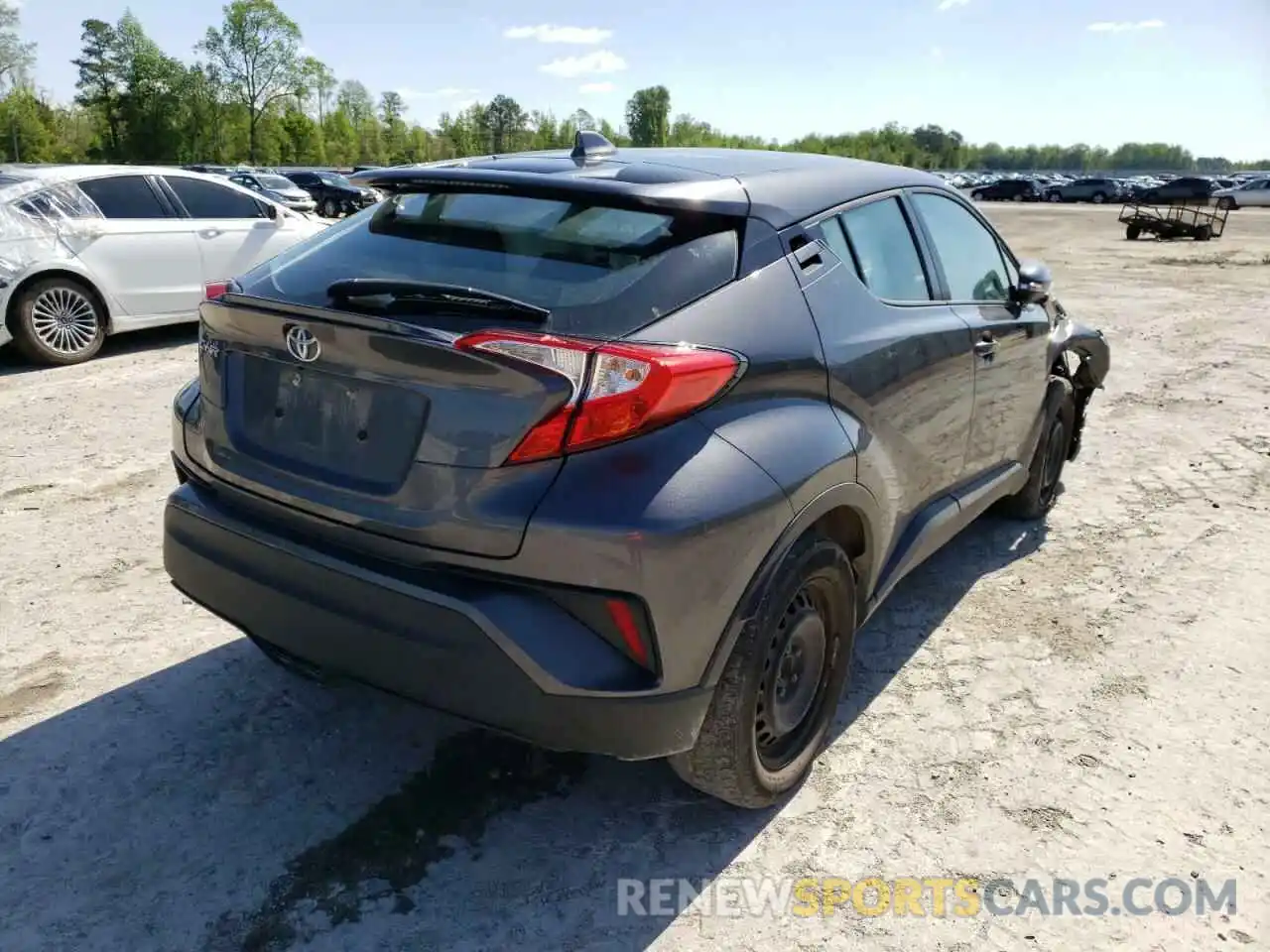 4 Photograph of a damaged car NMTKHMBX9LR113853 TOYOTA C-HR 2020