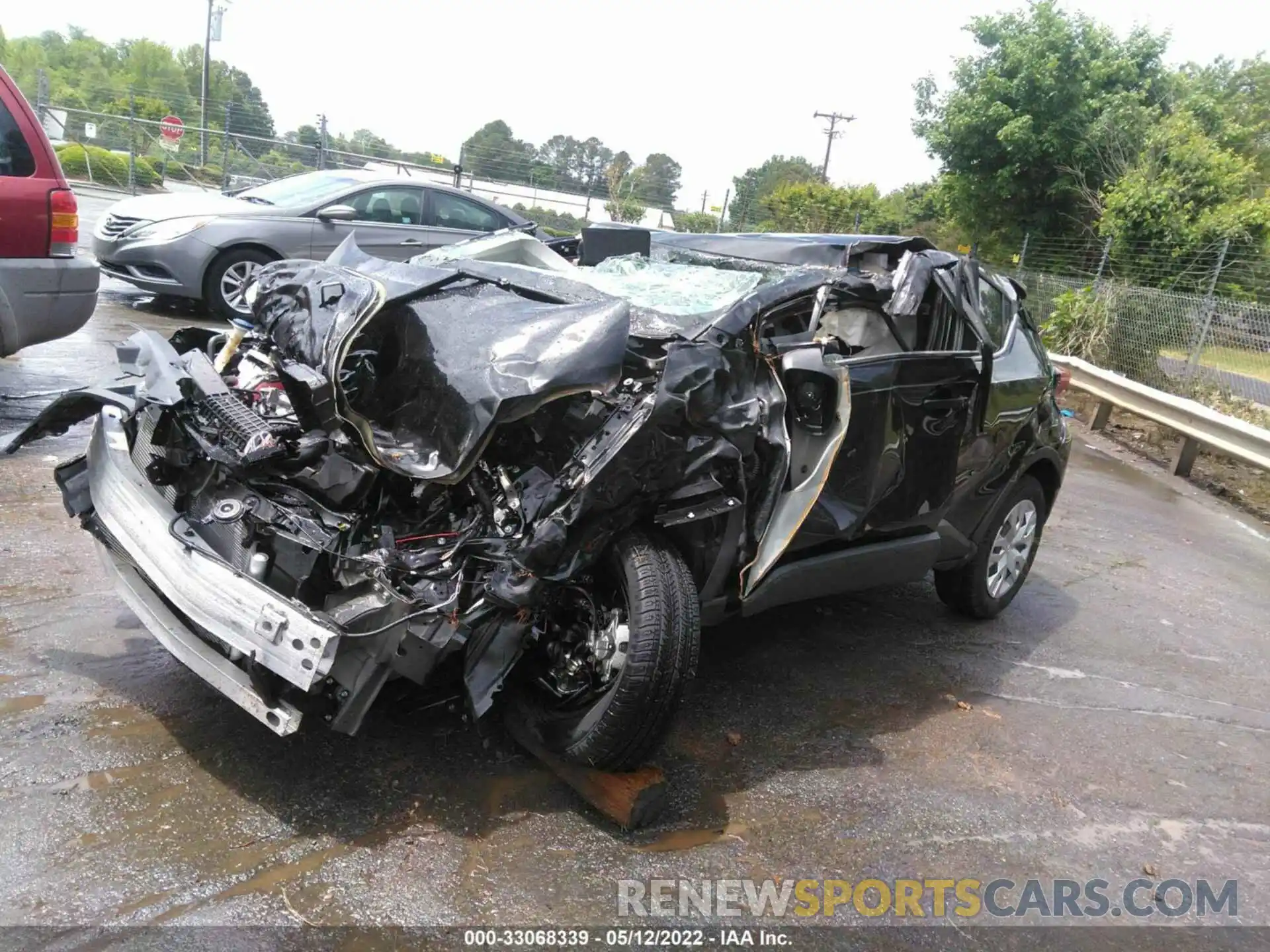 2 Photograph of a damaged car NMTKHMBX9LR115179 TOYOTA C-HR 2020