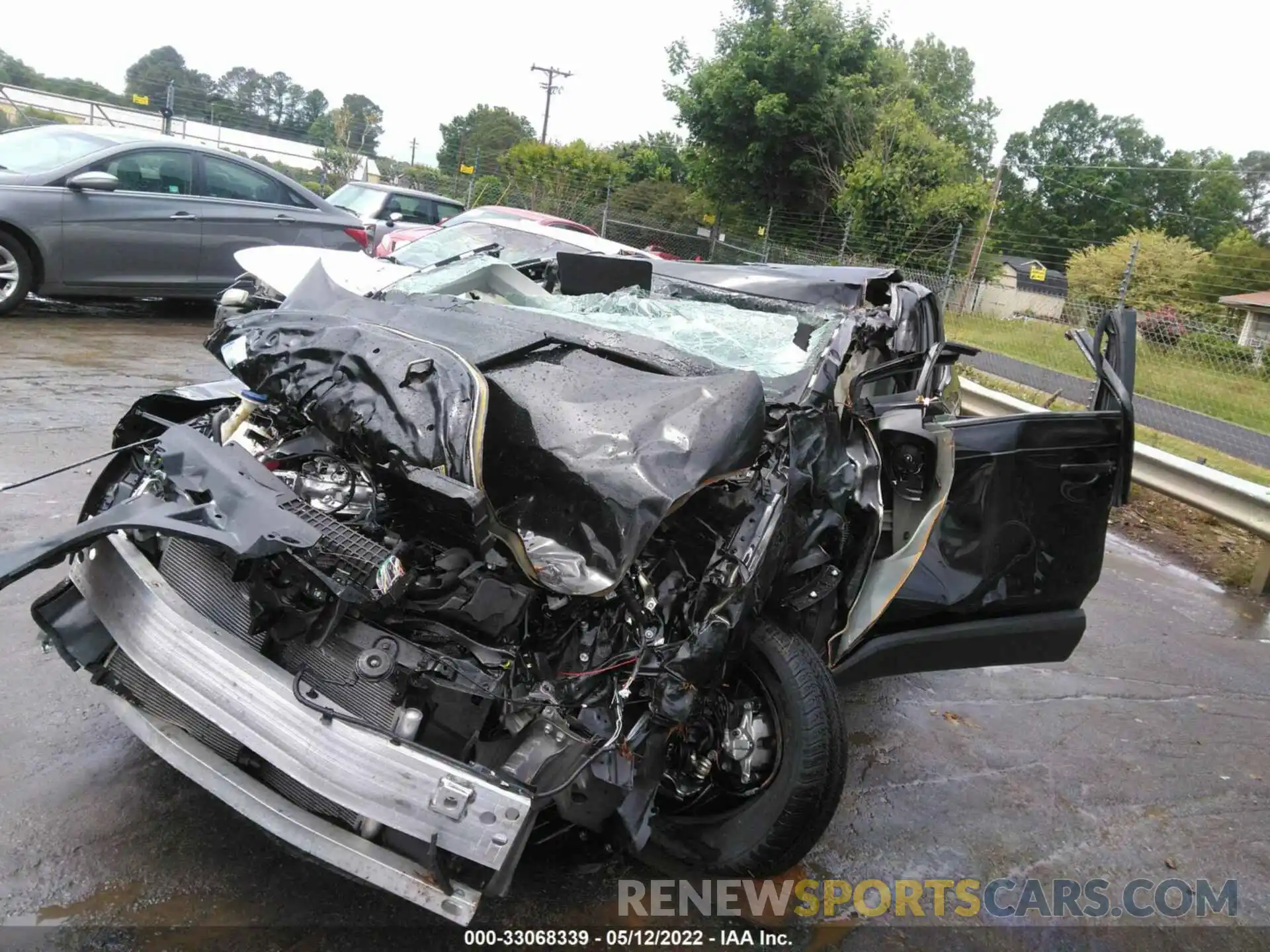 6 Photograph of a damaged car NMTKHMBX9LR115179 TOYOTA C-HR 2020