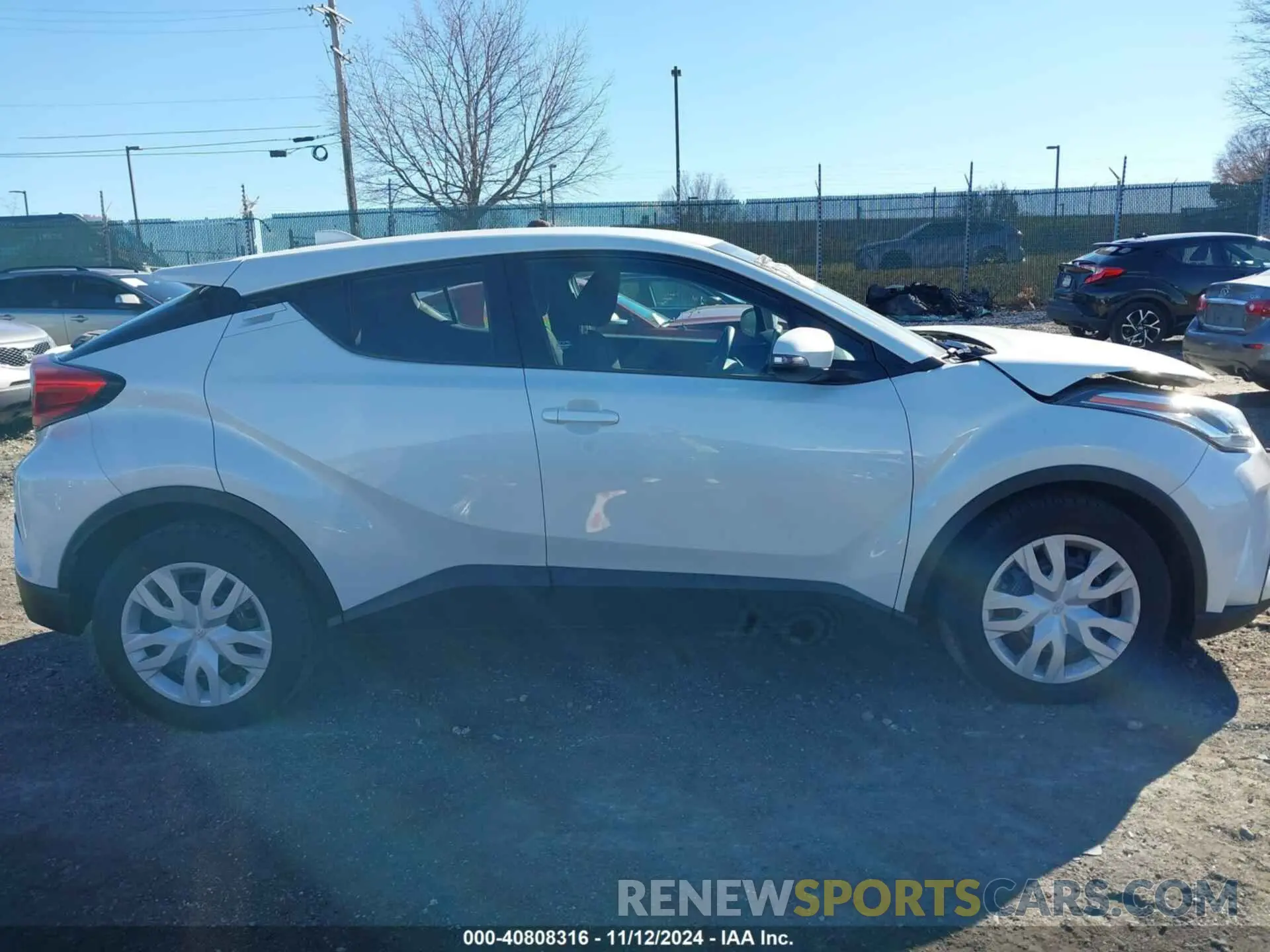 12 Photograph of a damaged car NMTKHMBX9LR115795 TOYOTA C-HR 2020