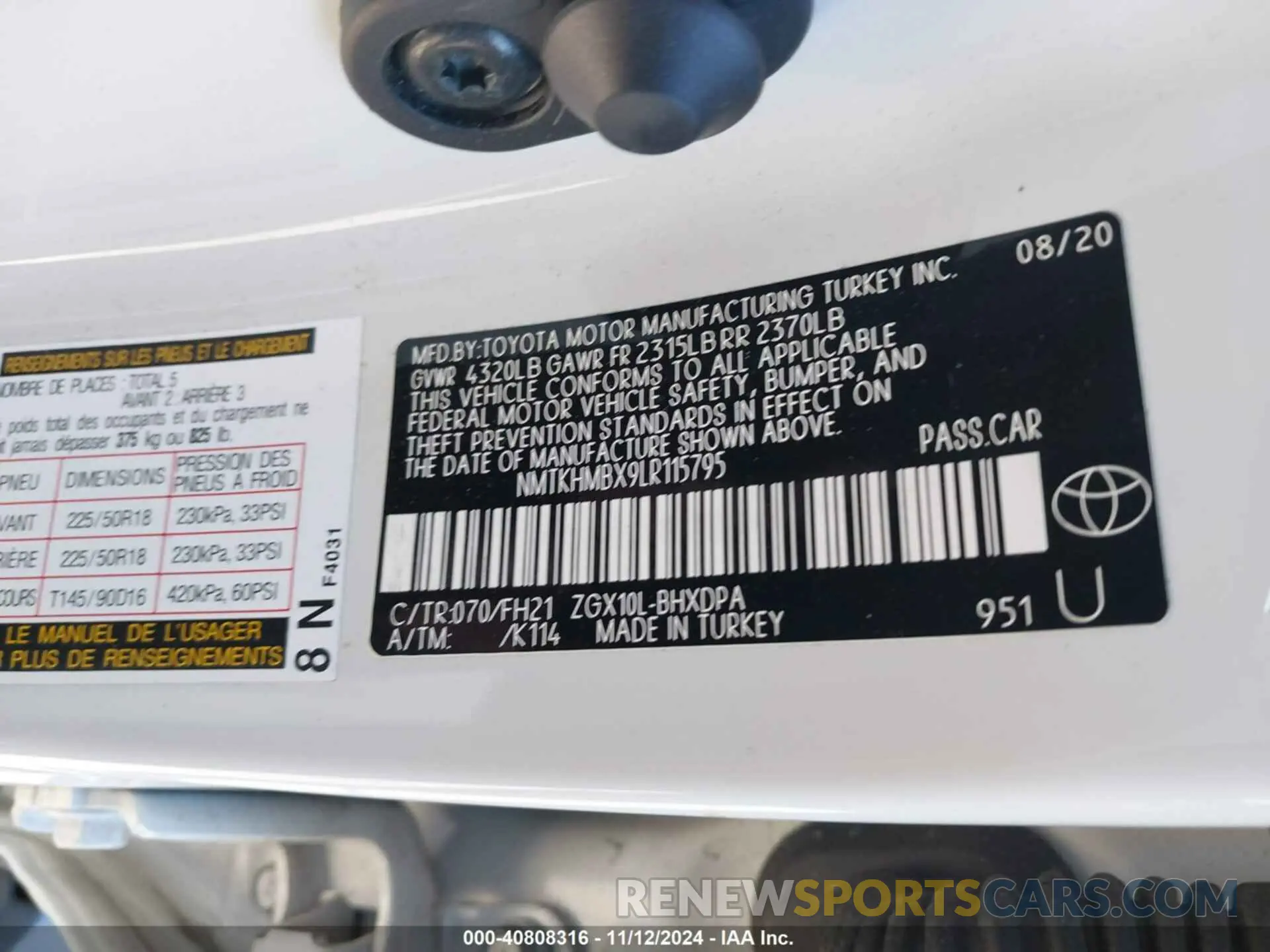9 Photograph of a damaged car NMTKHMBX9LR115795 TOYOTA C-HR 2020