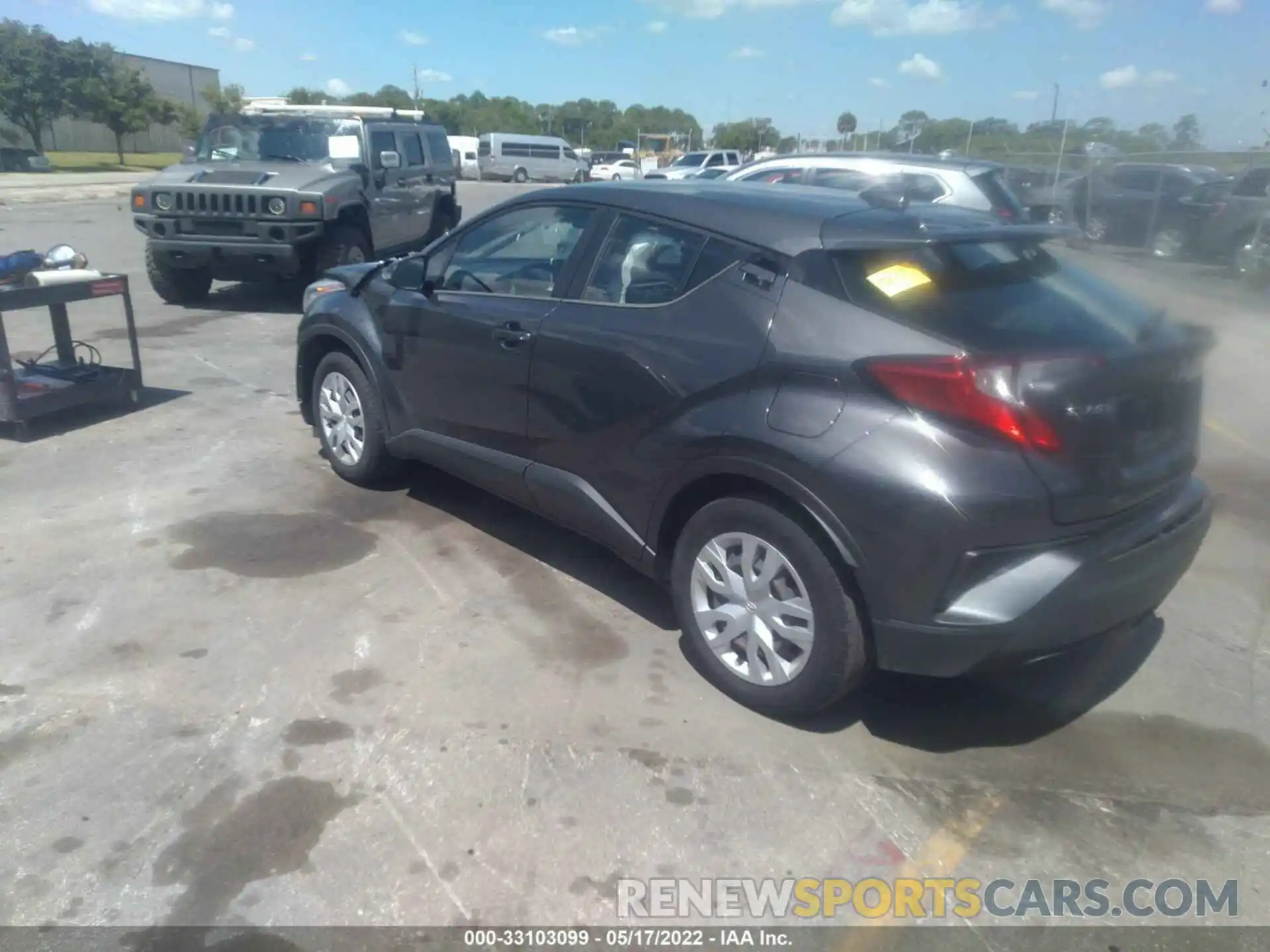 3 Photograph of a damaged car NMTKHMBX9LR116641 TOYOTA C-HR 2020