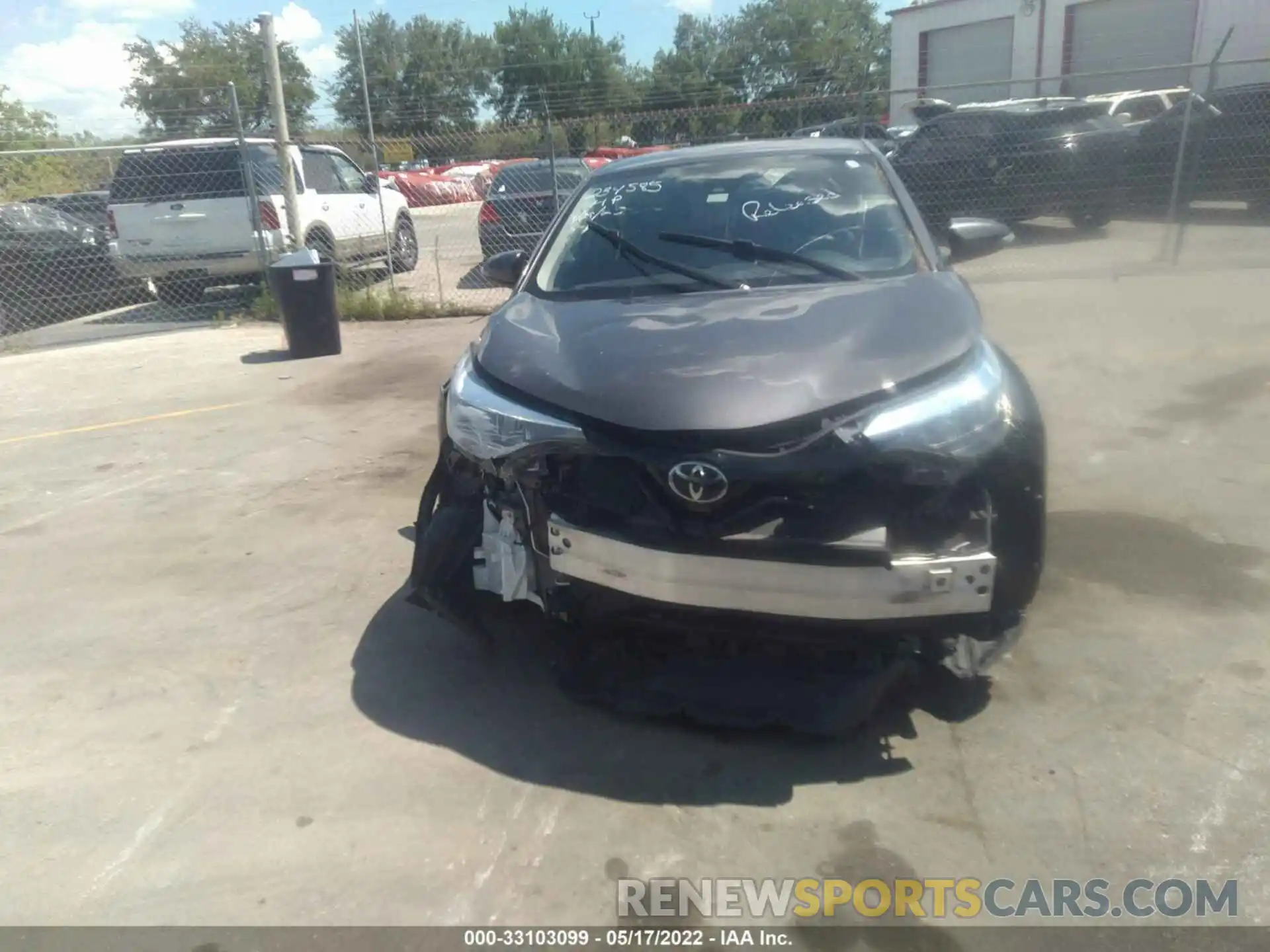 6 Photograph of a damaged car NMTKHMBX9LR116641 TOYOTA C-HR 2020