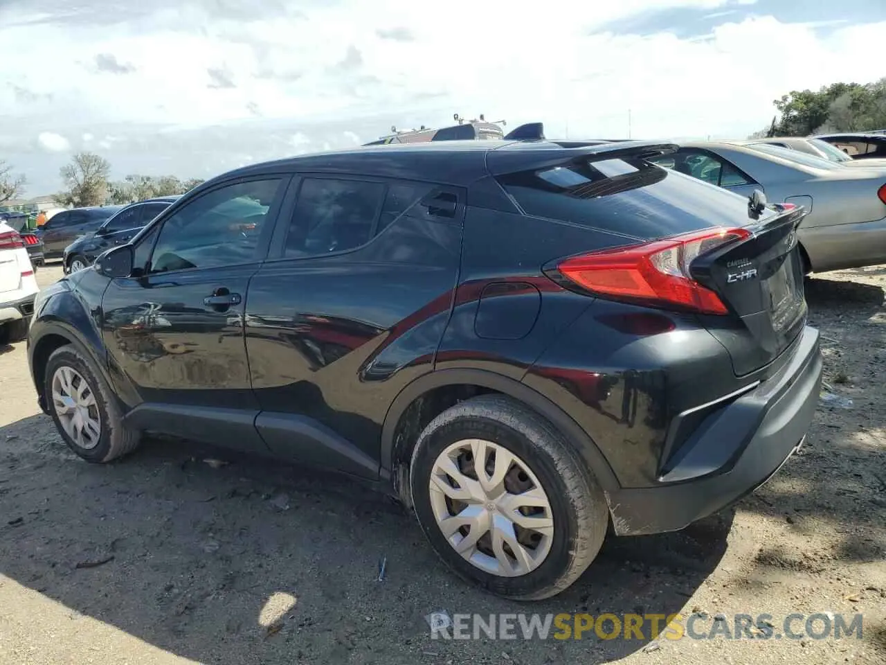 2 Photograph of a damaged car NMTKHMBX9LR117837 TOYOTA C-HR 2020