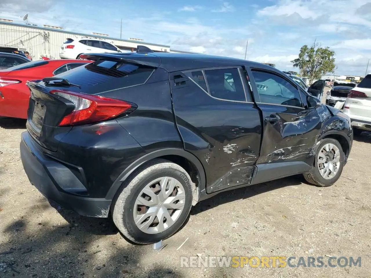 3 Photograph of a damaged car NMTKHMBX9LR117837 TOYOTA C-HR 2020