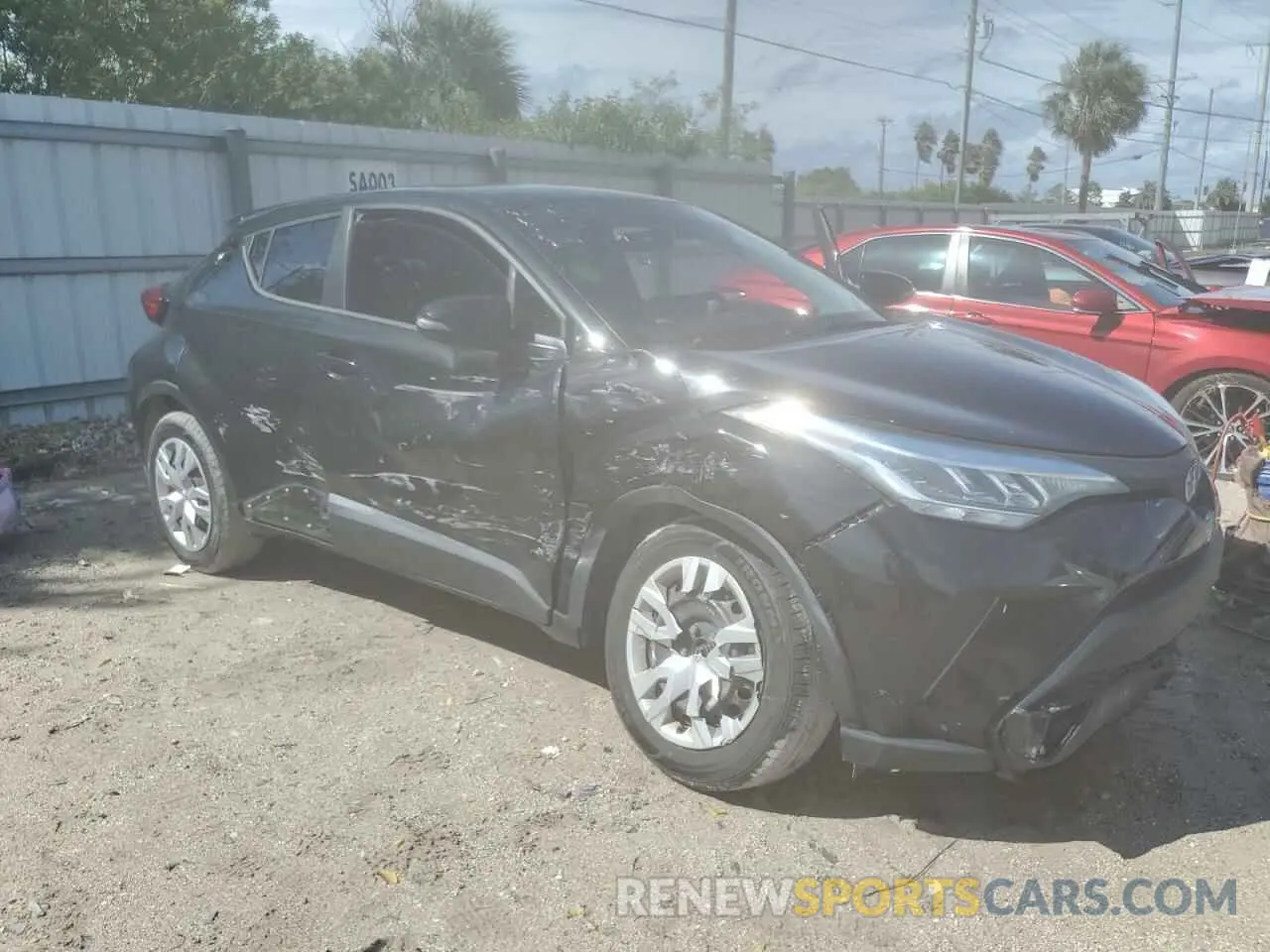 4 Photograph of a damaged car NMTKHMBX9LR117837 TOYOTA C-HR 2020