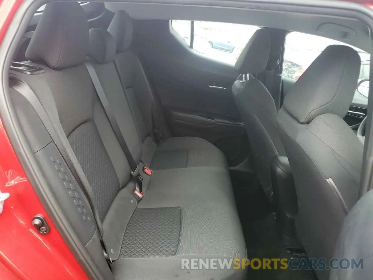 11 Photograph of a damaged car NMTKHMBXXLR104322 TOYOTA C-HR 2020