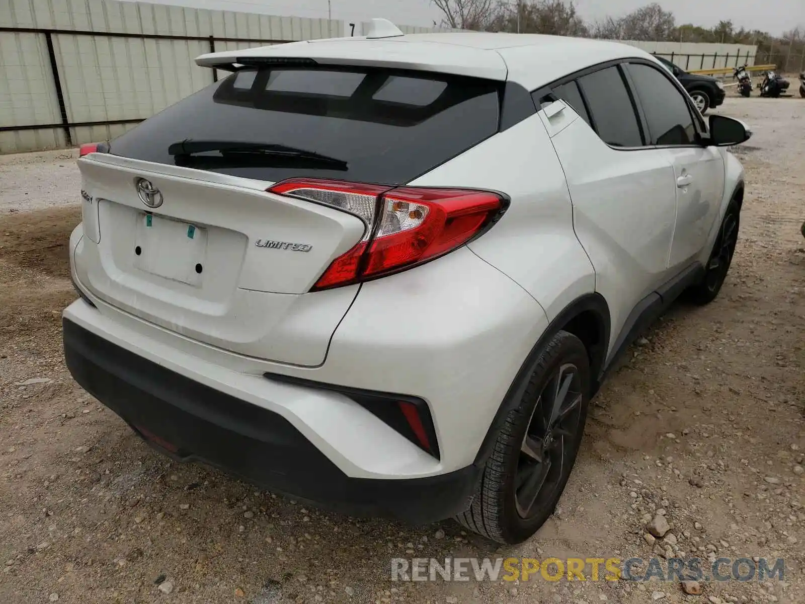 4 Photograph of a damaged car NMTKHMBXXLR104515 TOYOTA C-HR 2020