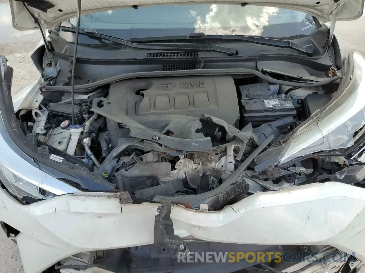 11 Photograph of a damaged car NMTKHMBXXLR111125 TOYOTA C-HR 2020