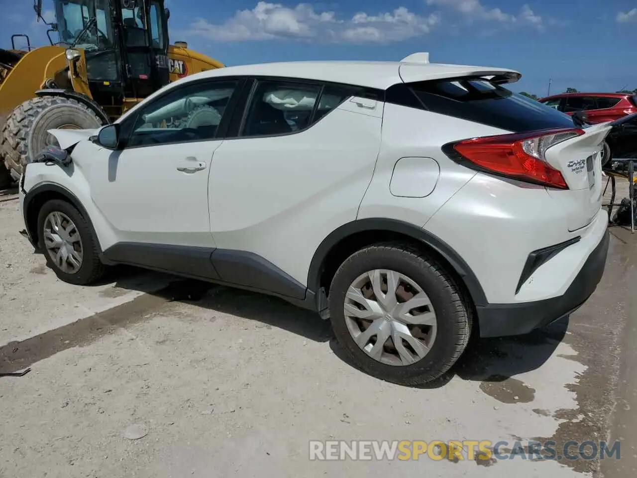 2 Photograph of a damaged car NMTKHMBXXLR111125 TOYOTA C-HR 2020