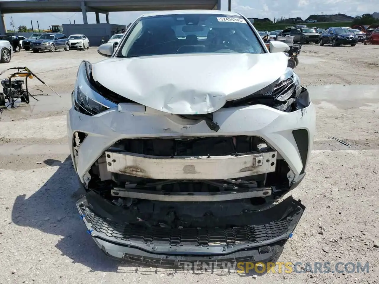 5 Photograph of a damaged car NMTKHMBXXLR111125 TOYOTA C-HR 2020