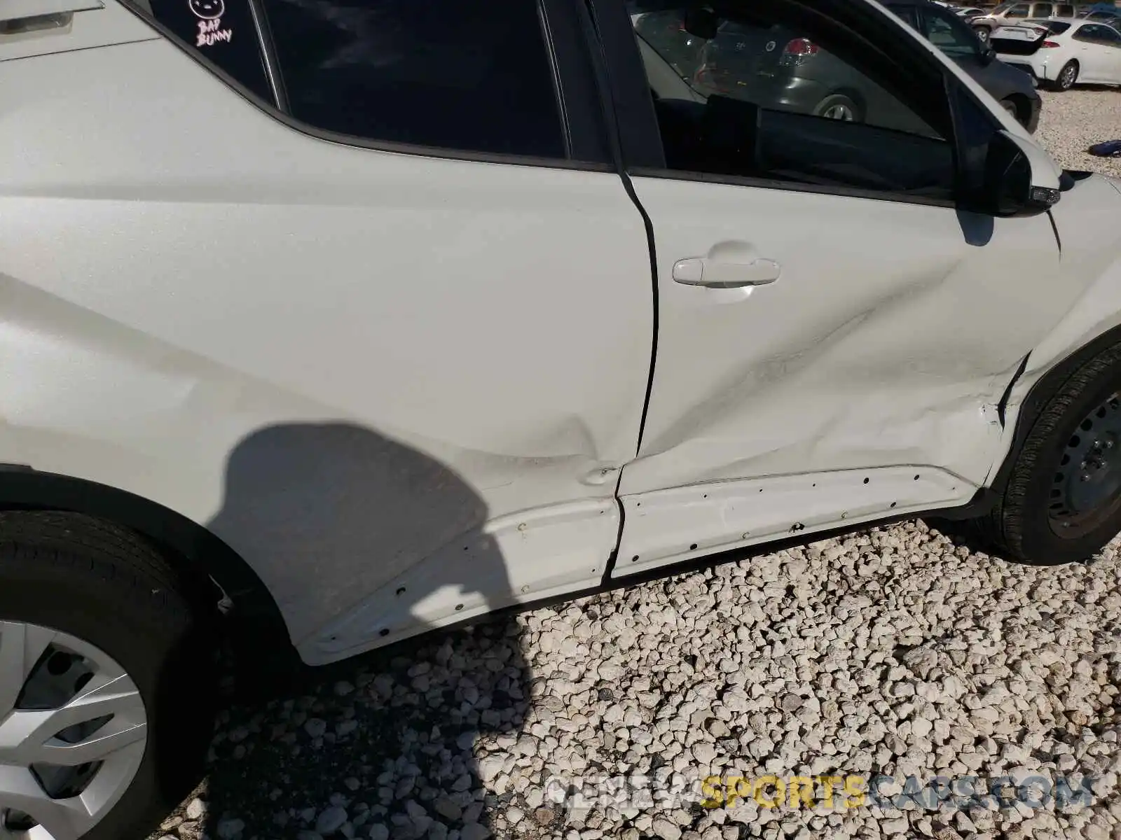 9 Photograph of a damaged car NMTKHMBXXLR113022 TOYOTA C-HR 2020