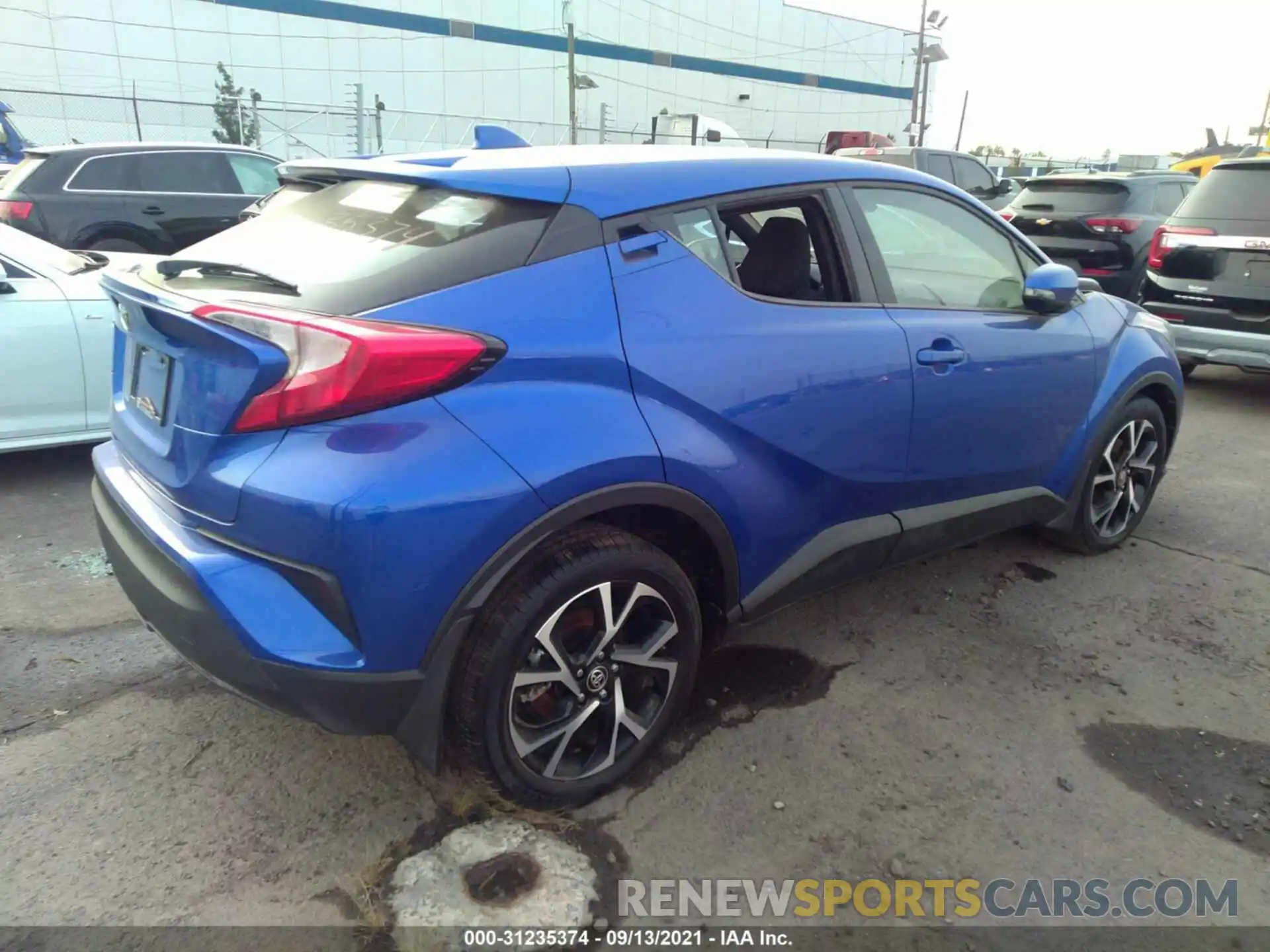 4 Photograph of a damaged car NMTKHMBXXLR115224 TOYOTA C-HR 2020