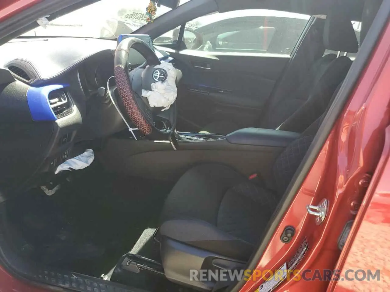 7 Photograph of a damaged car JTNKHMBX0M1098199 TOYOTA C-HR 2021
