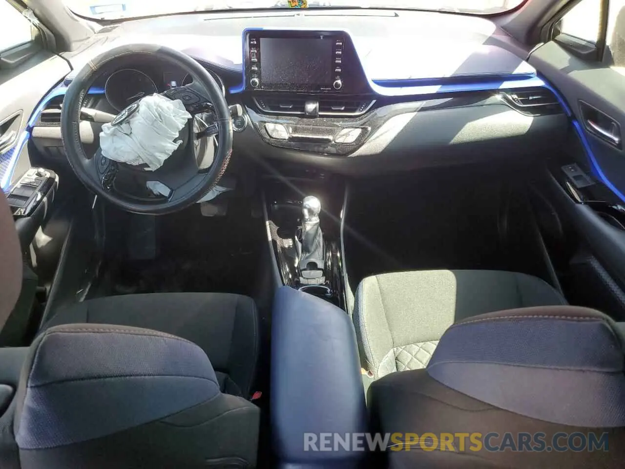 8 Photograph of a damaged car JTNKHMBX0M1098199 TOYOTA C-HR 2021