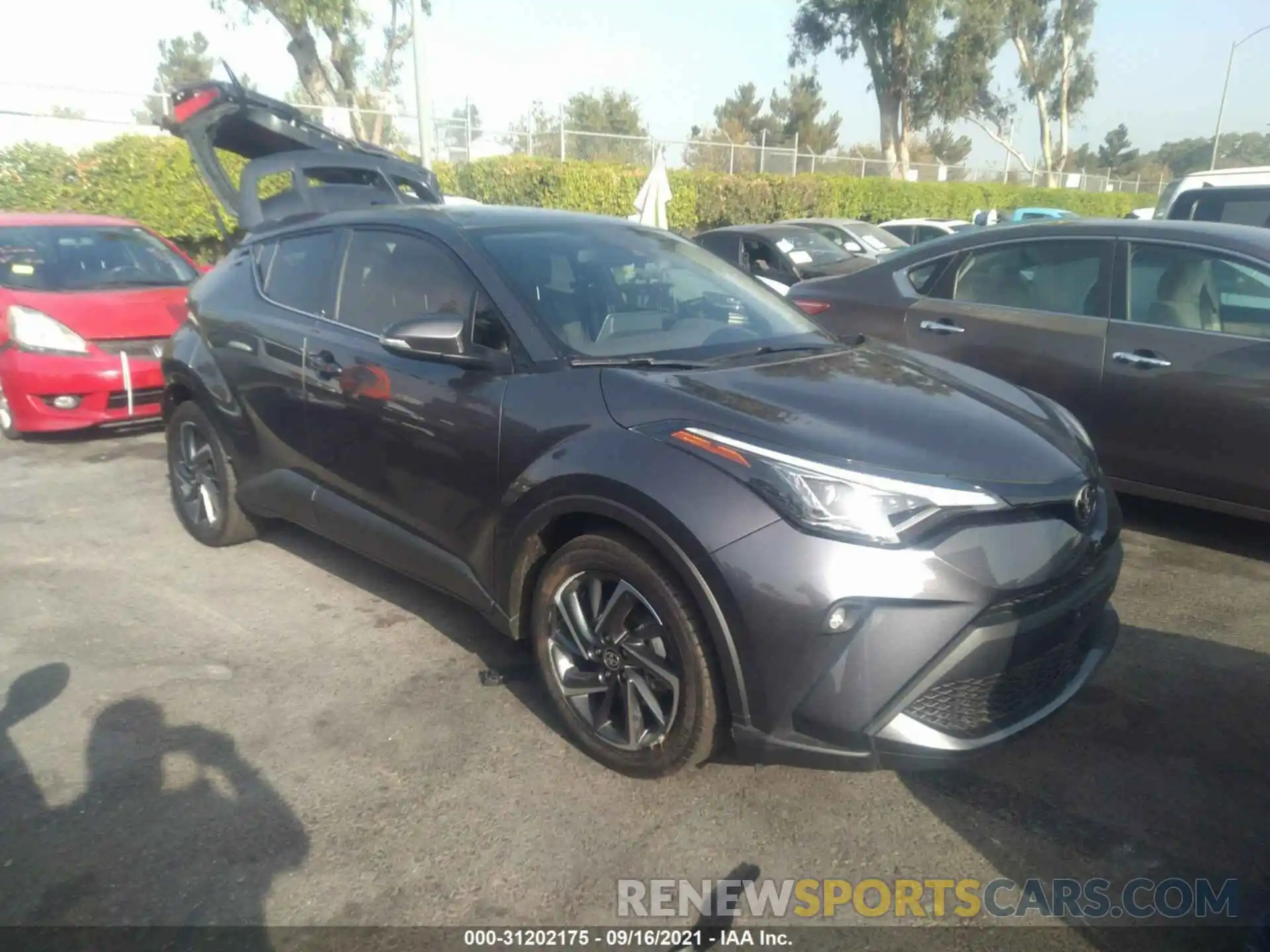 1 Photograph of a damaged car JTNKHMBX0M1108469 TOYOTA C-HR 2021