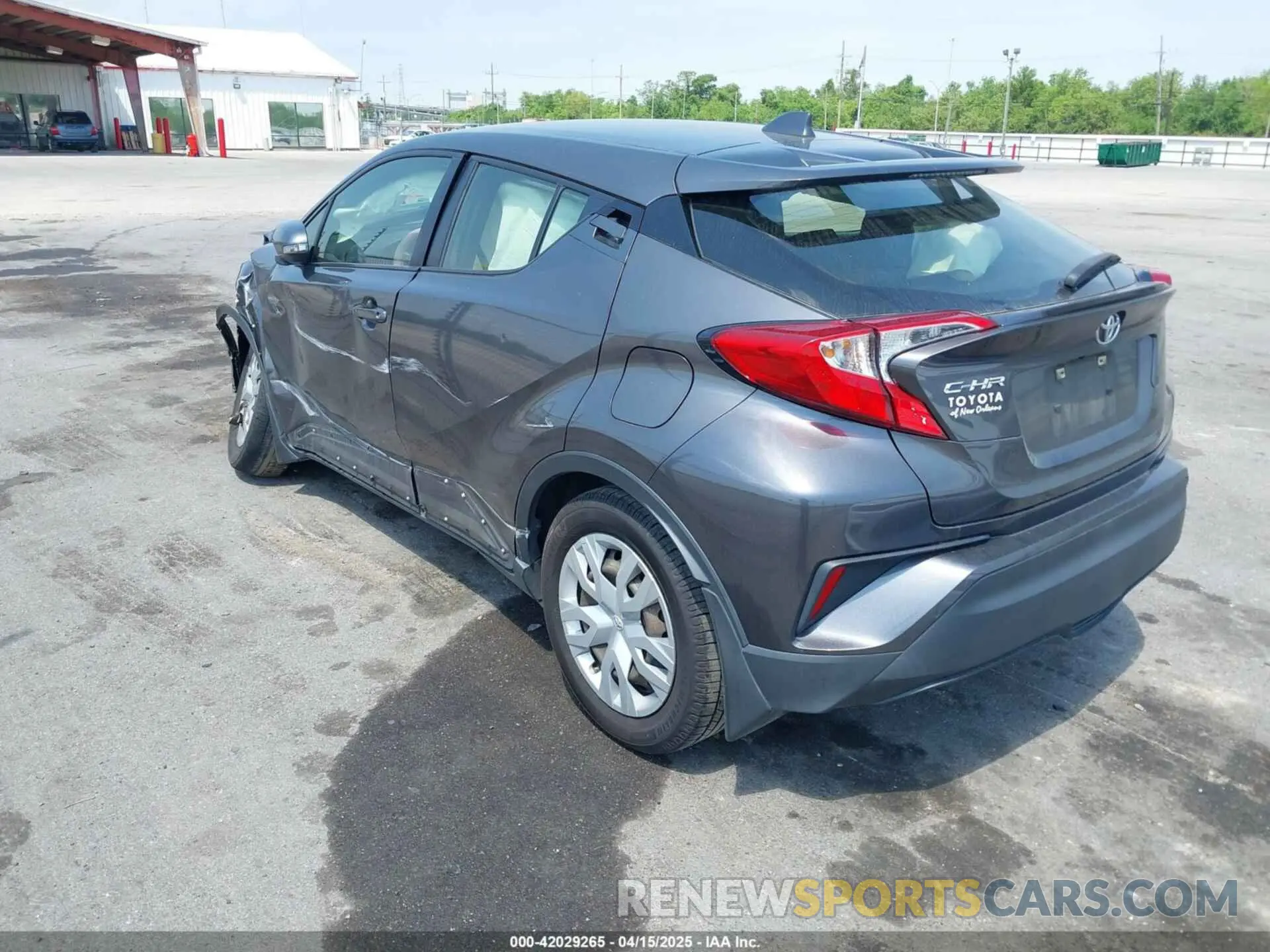 3 Photograph of a damaged car JTNKHMBX0M1115308 TOYOTA C-HR 2021