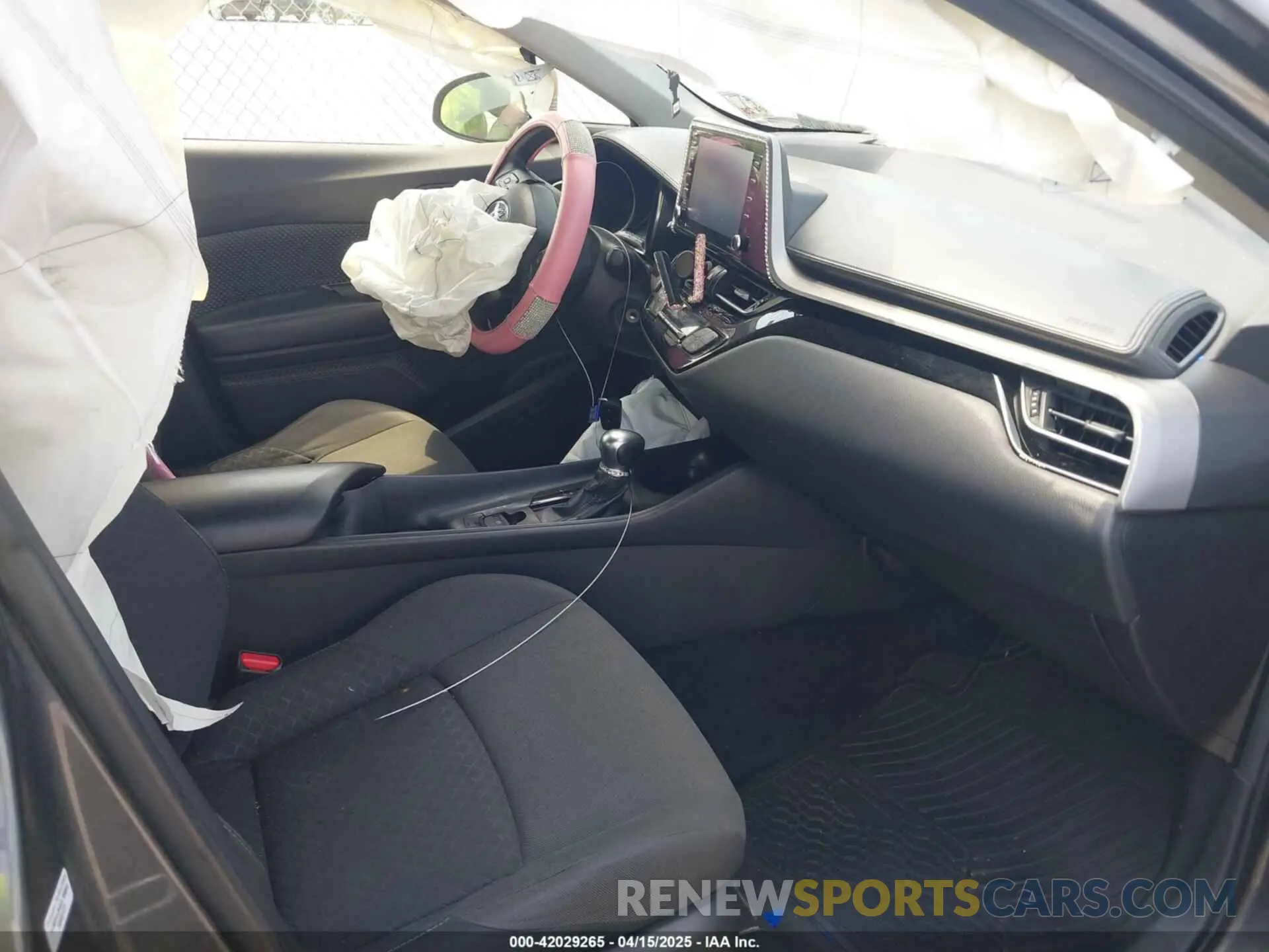 5 Photograph of a damaged car JTNKHMBX0M1115308 TOYOTA C-HR 2021