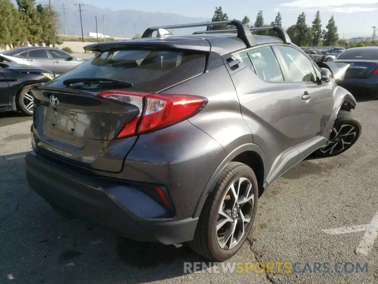 4 Photograph of a damaged car JTNKHMBX0M1118404 TOYOTA C-HR 2021