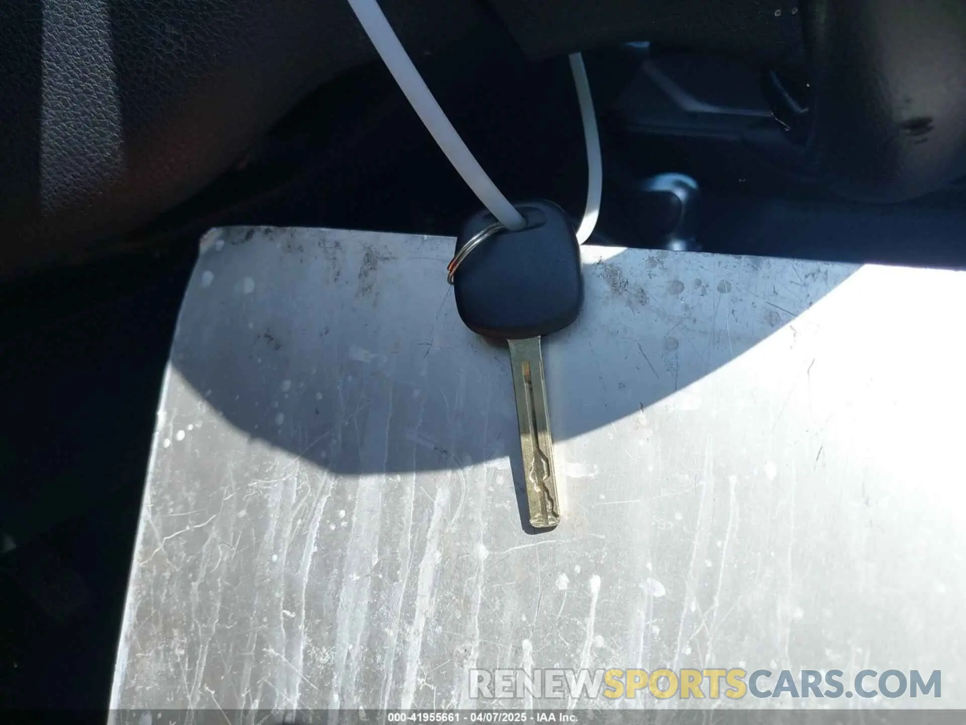 11 Photograph of a damaged car JTNKHMBX0M1126776 TOYOTA C-HR 2021