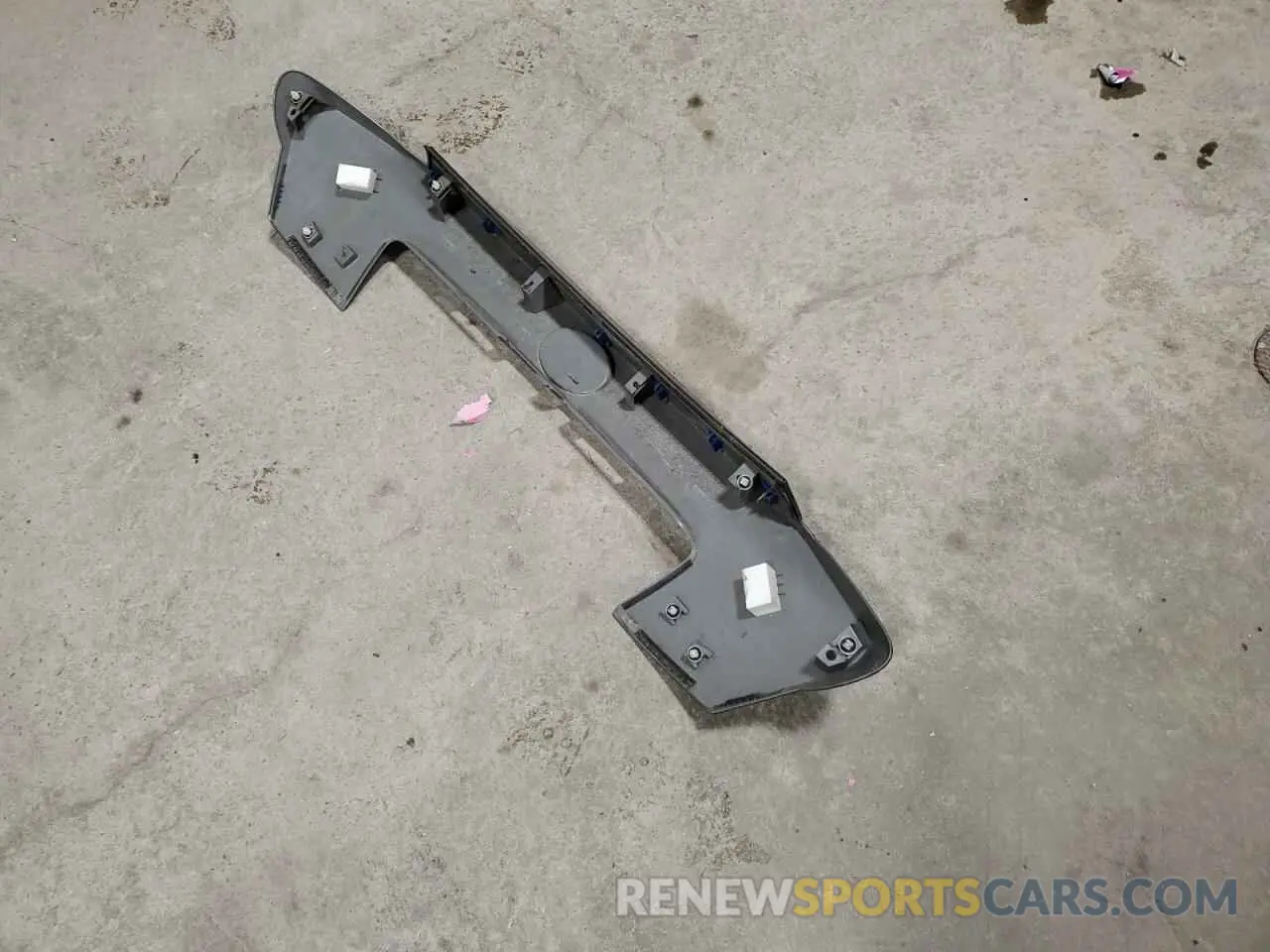 13 Photograph of a damaged car JTNKHMBX1M1095909 TOYOTA C-HR 2021