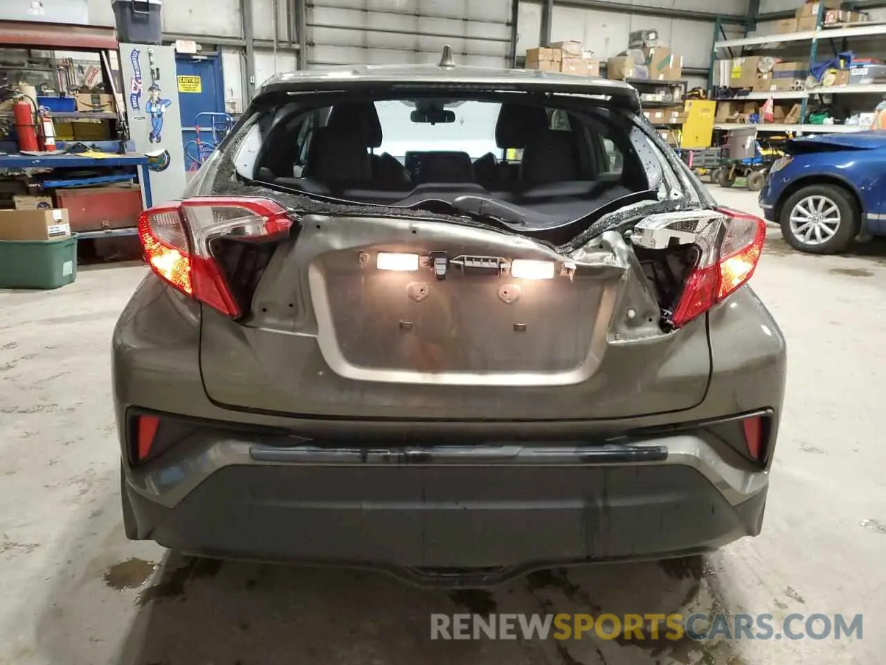 6 Photograph of a damaged car JTNKHMBX1M1095909 TOYOTA C-HR 2021