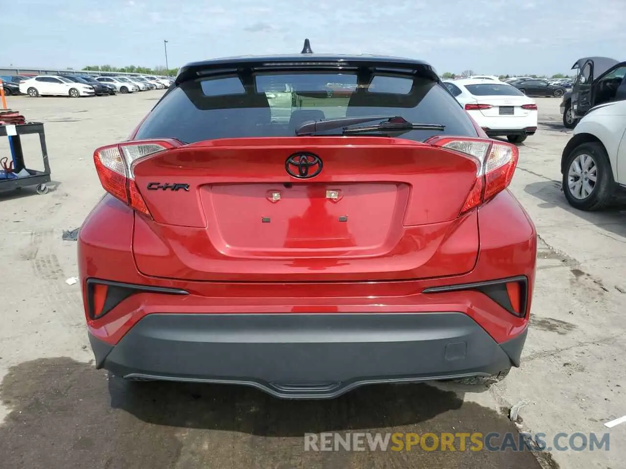 6 Photograph of a damaged car JTNKHMBX1M1099412 TOYOTA C-HR 2021