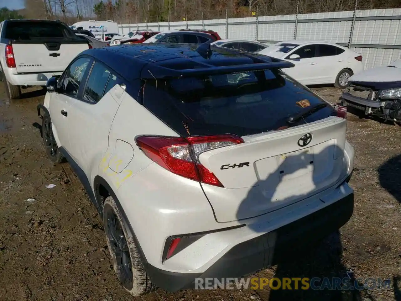 3 Photograph of a damaged car JTNKHMBX1M1104897 TOYOTA C-HR 2021