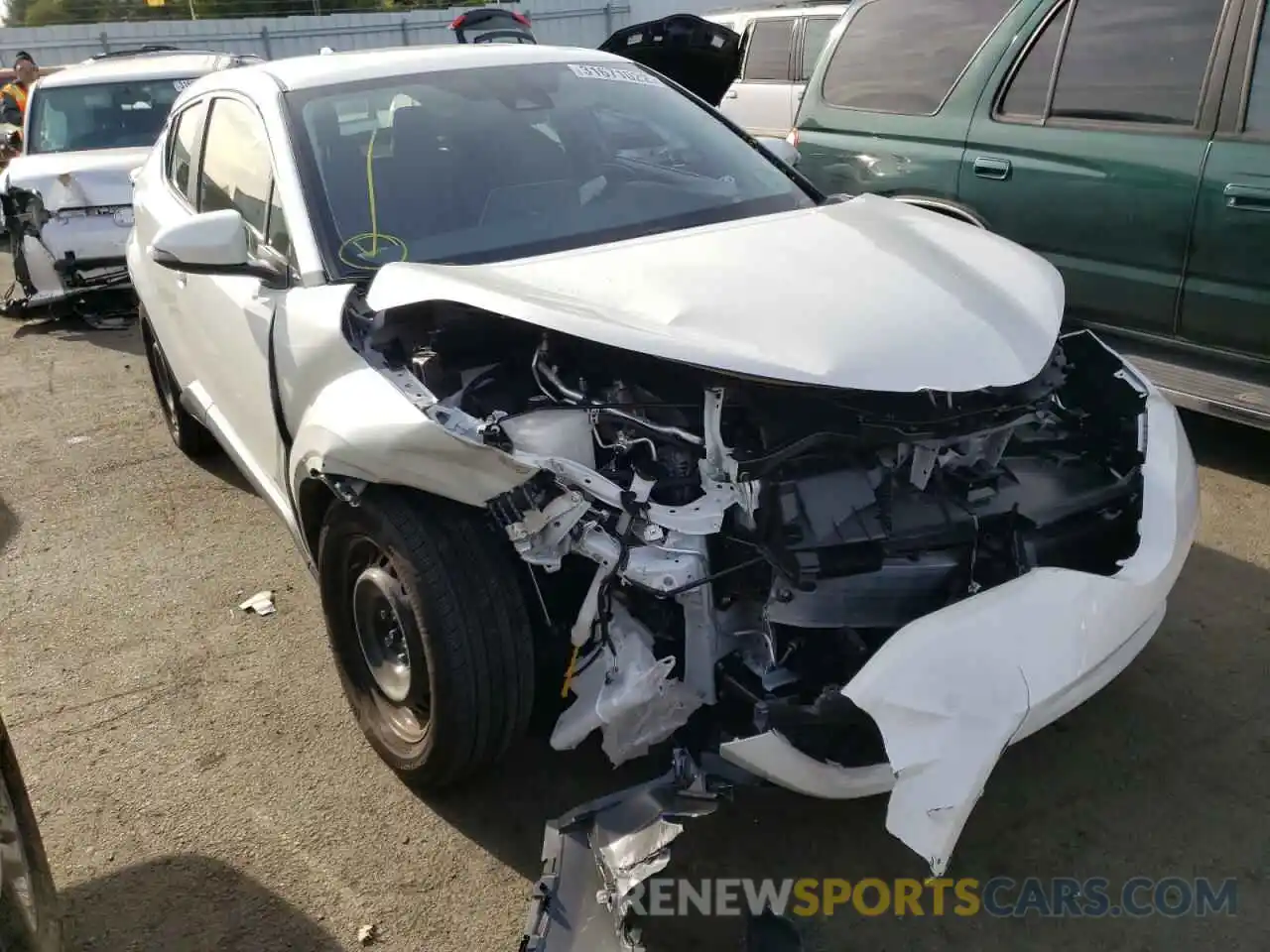 1 Photograph of a damaged car JTNKHMBX1M1105404 TOYOTA C-HR 2021