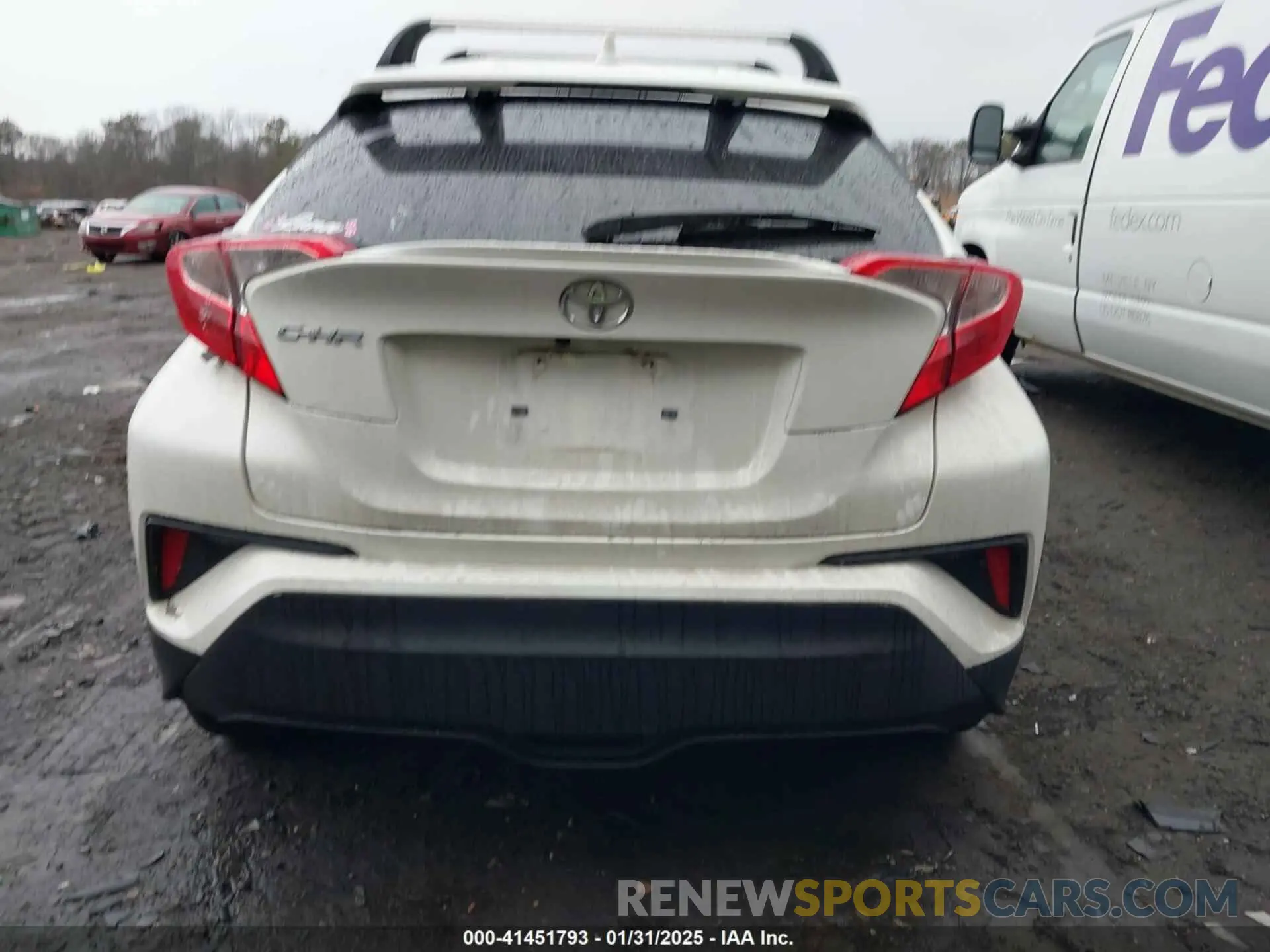 16 Photograph of a damaged car JTNKHMBX1M1108299 TOYOTA C-HR 2021