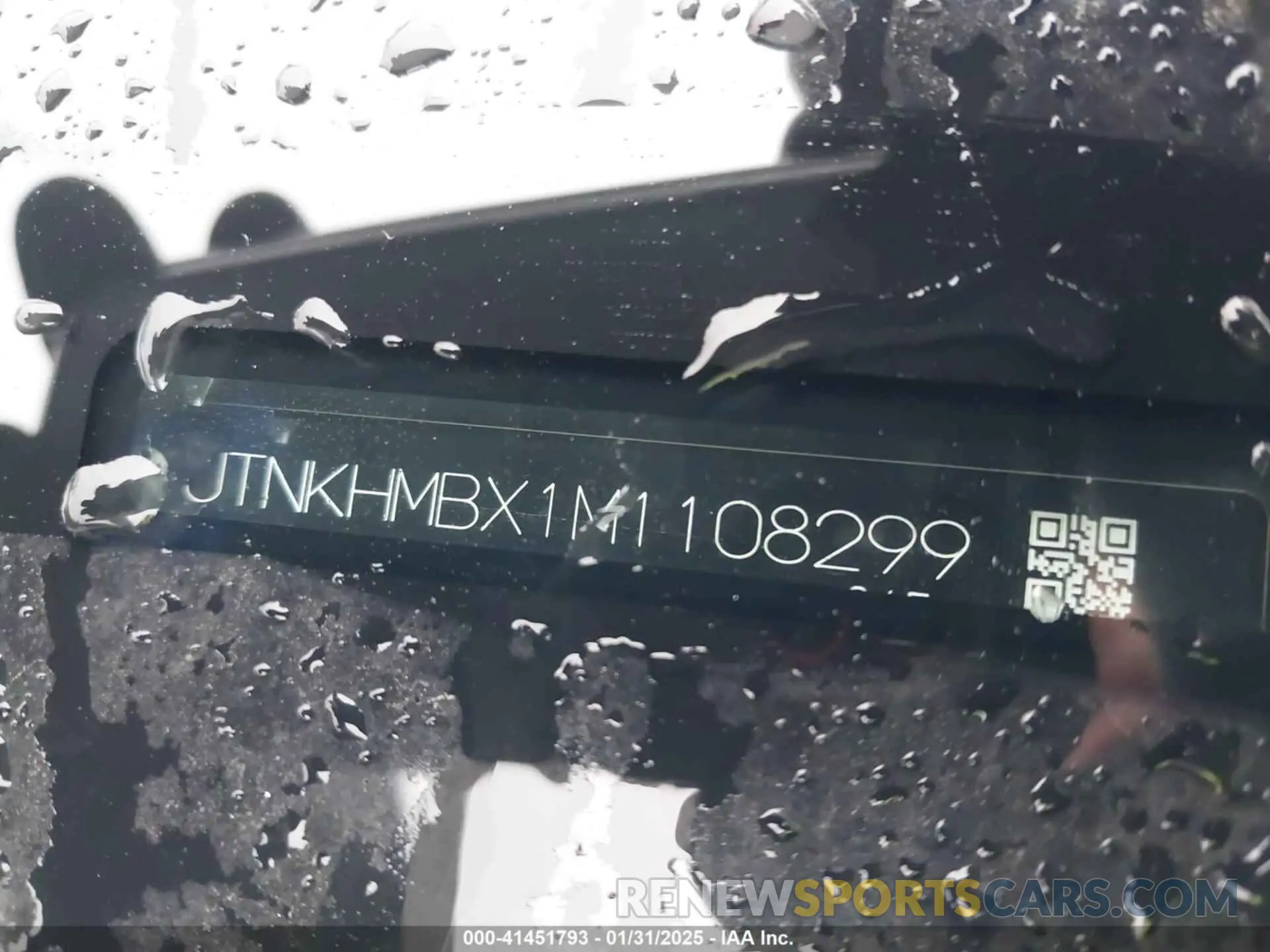 9 Photograph of a damaged car JTNKHMBX1M1108299 TOYOTA C-HR 2021