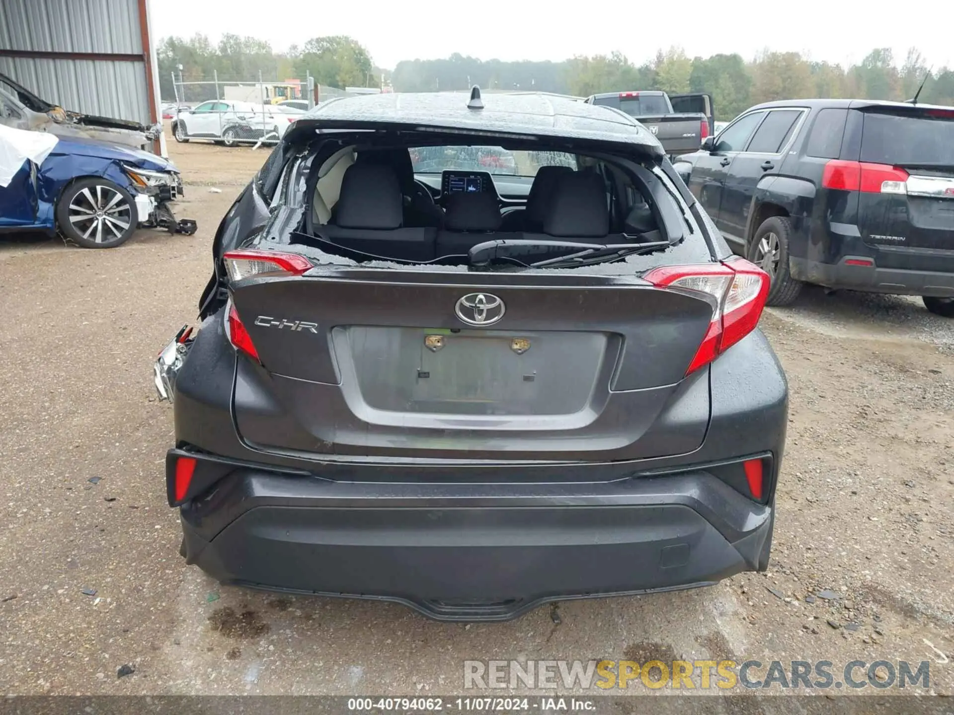 16 Photograph of a damaged car JTNKHMBX1M1111204 TOYOTA C-HR 2021