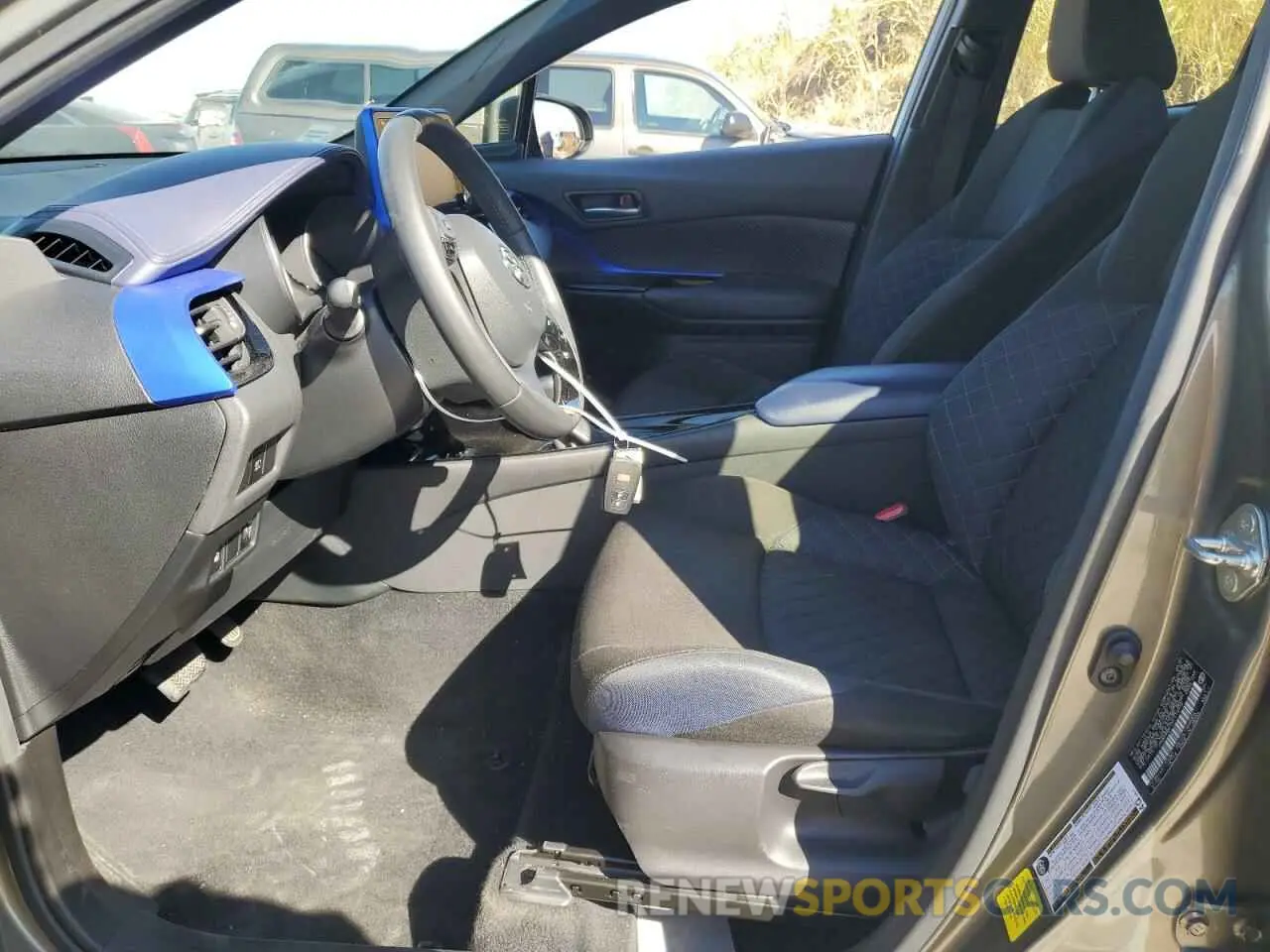 7 Photograph of a damaged car JTNKHMBX1M1119772 TOYOTA C-HR 2021