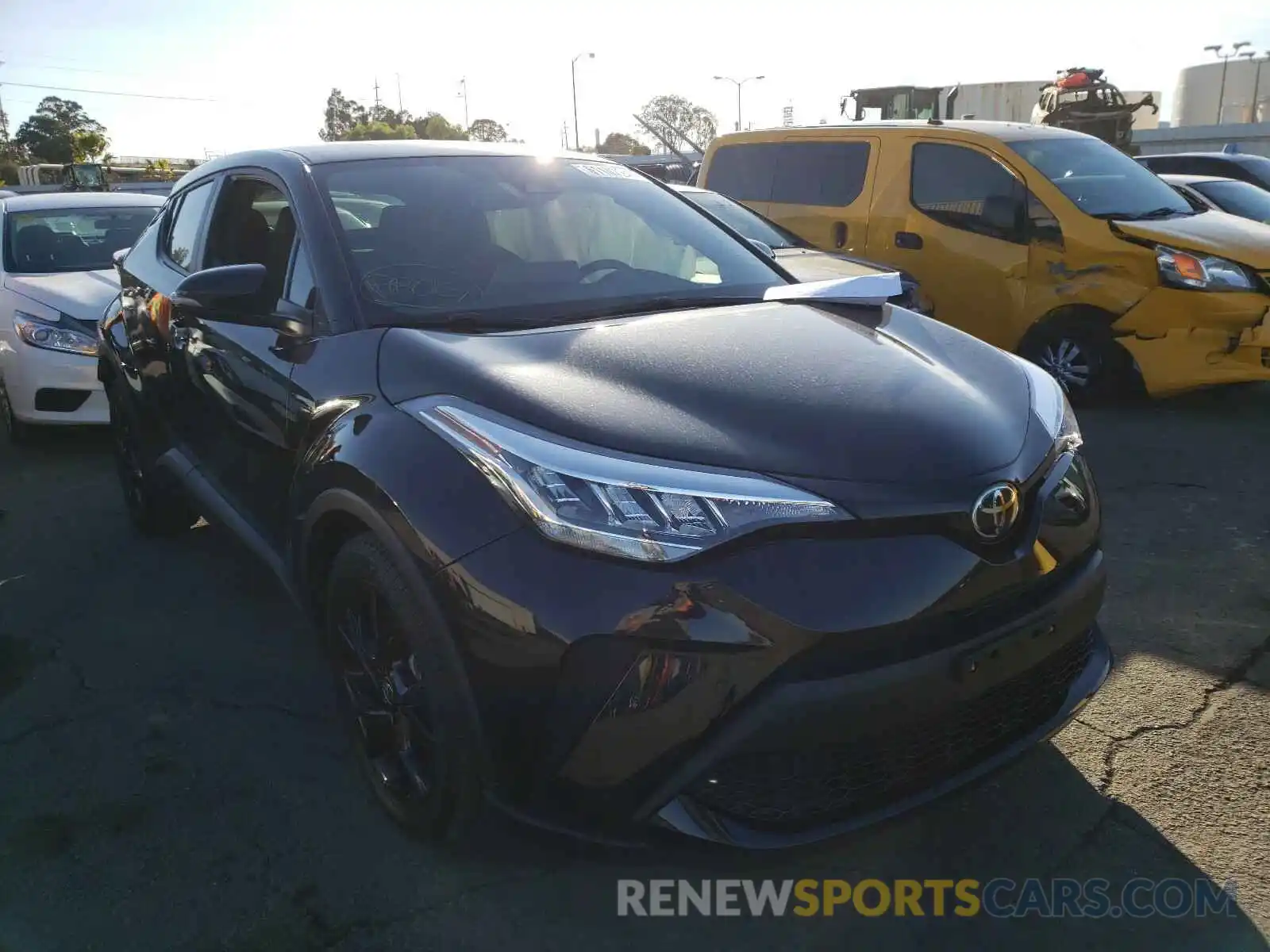 1 Photograph of a damaged car JTNKHMBX2M1094901 TOYOTA C-HR 2021