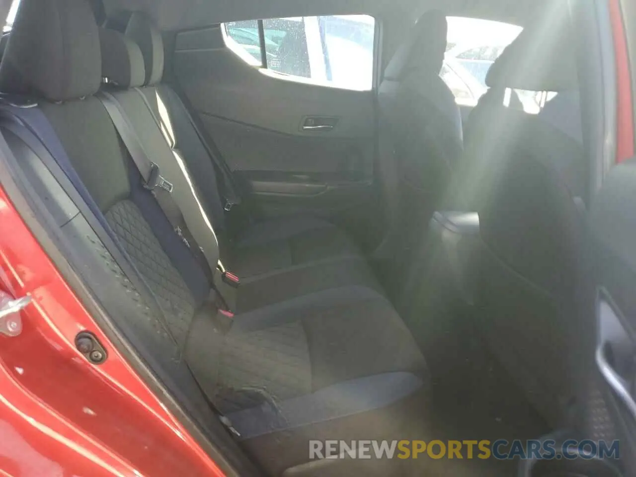 11 Photograph of a damaged car JTNKHMBX2M1099953 TOYOTA C-HR 2021