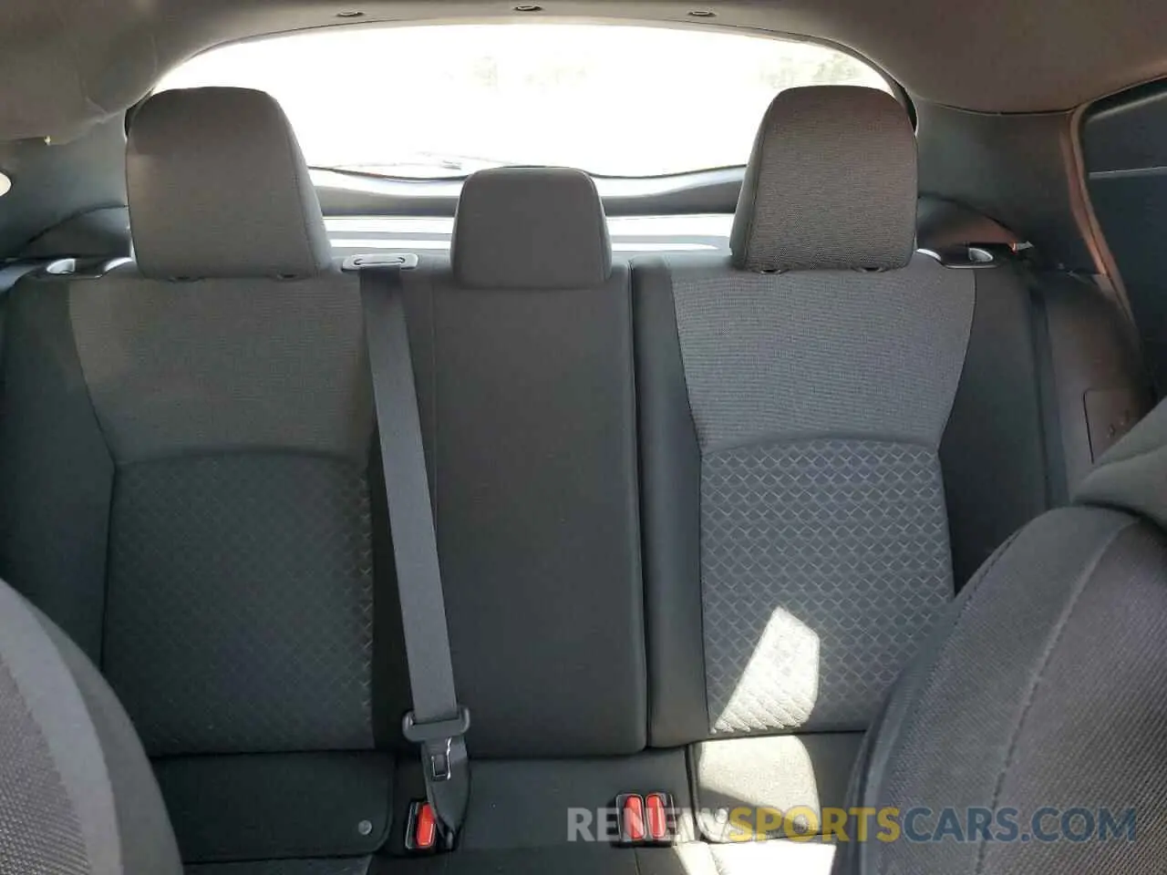 10 Photograph of a damaged car JTNKHMBX2M1109204 TOYOTA C-HR 2021
