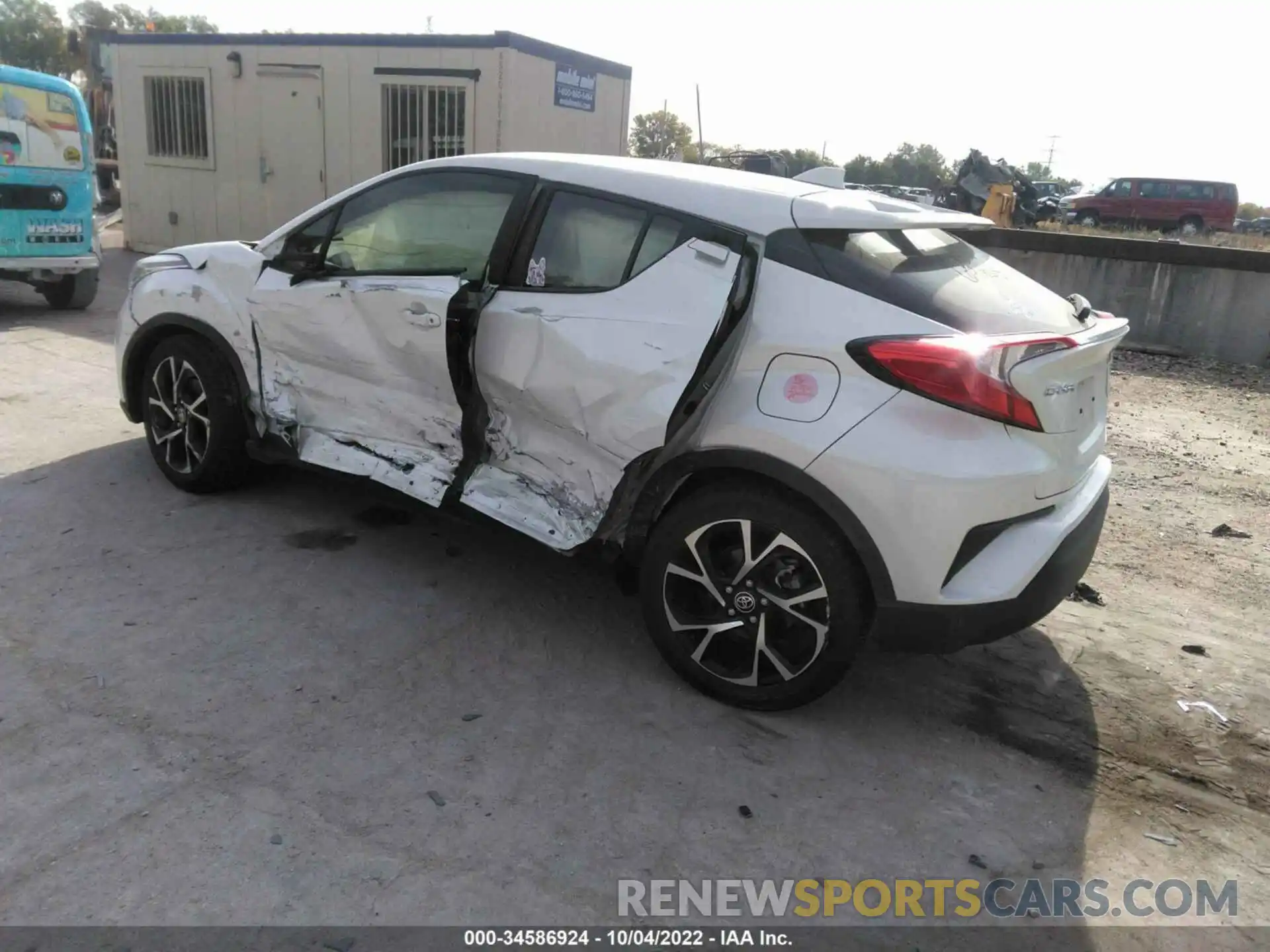 3 Photograph of a damaged car JTNKHMBX2M1116413 TOYOTA C-HR 2021