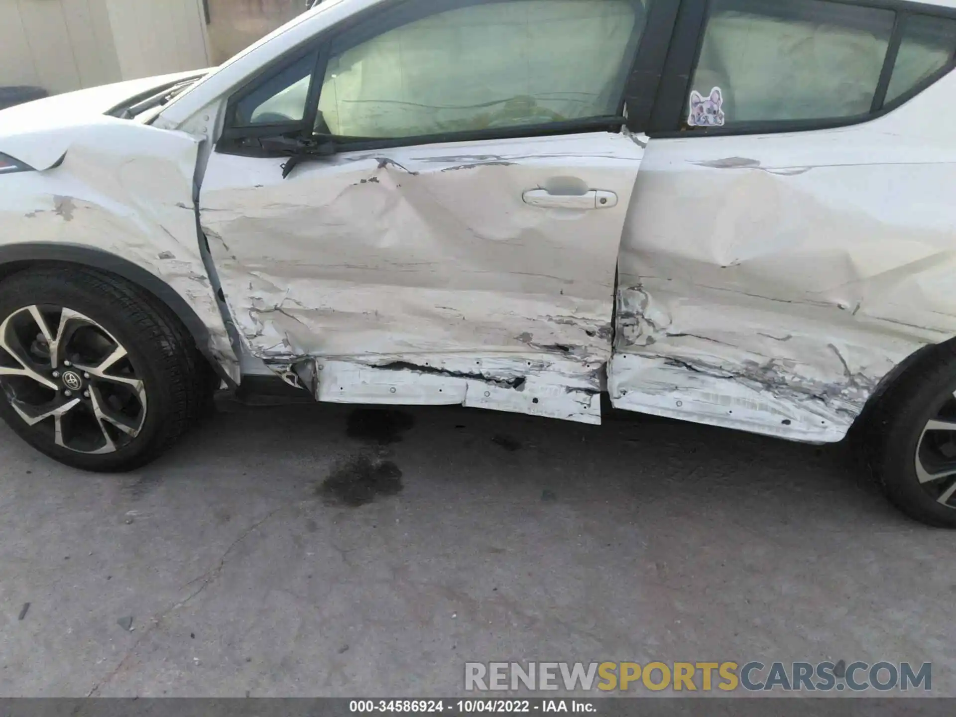 6 Photograph of a damaged car JTNKHMBX2M1116413 TOYOTA C-HR 2021