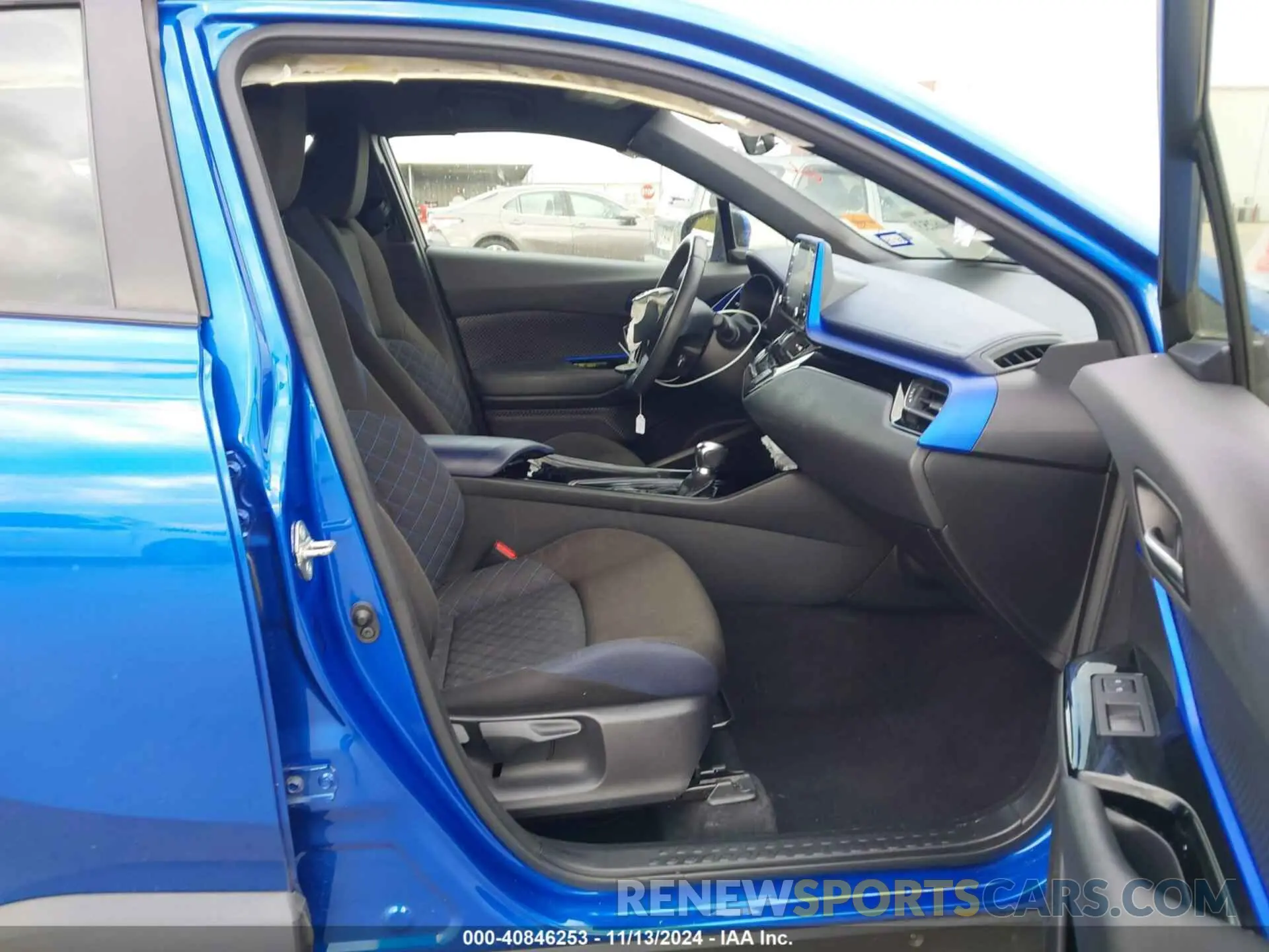 5 Photograph of a damaged car JTNKHMBX2M1116993 TOYOTA C-HR 2021