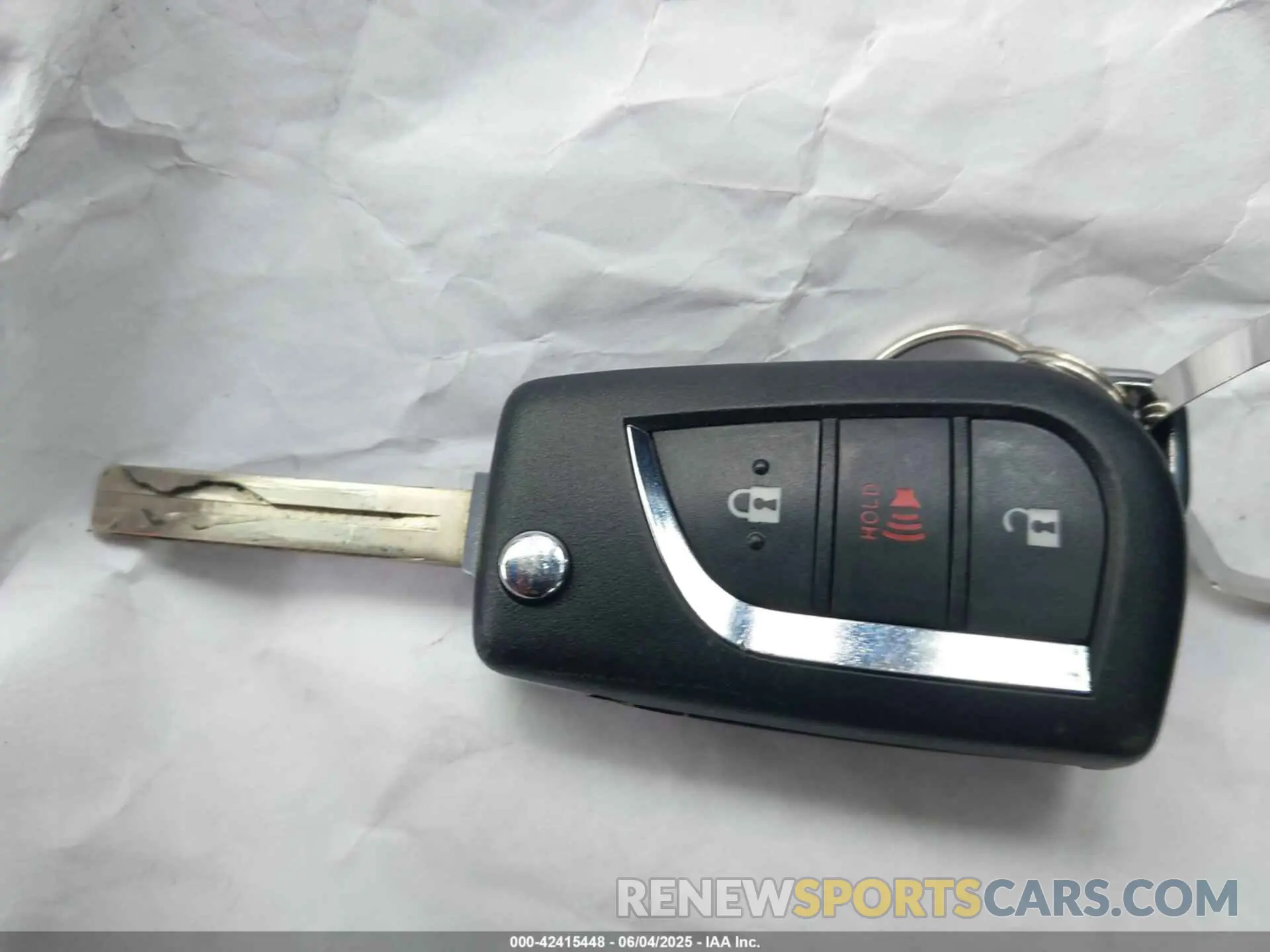 11 Photograph of a damaged car JTNKHMBX2M1119196 TOYOTA C-HR 2021