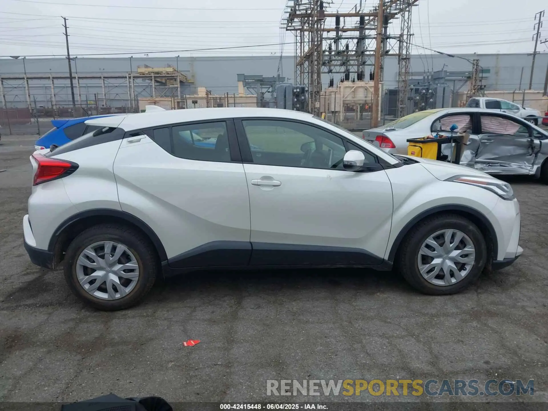 13 Photograph of a damaged car JTNKHMBX2M1119196 TOYOTA C-HR 2021