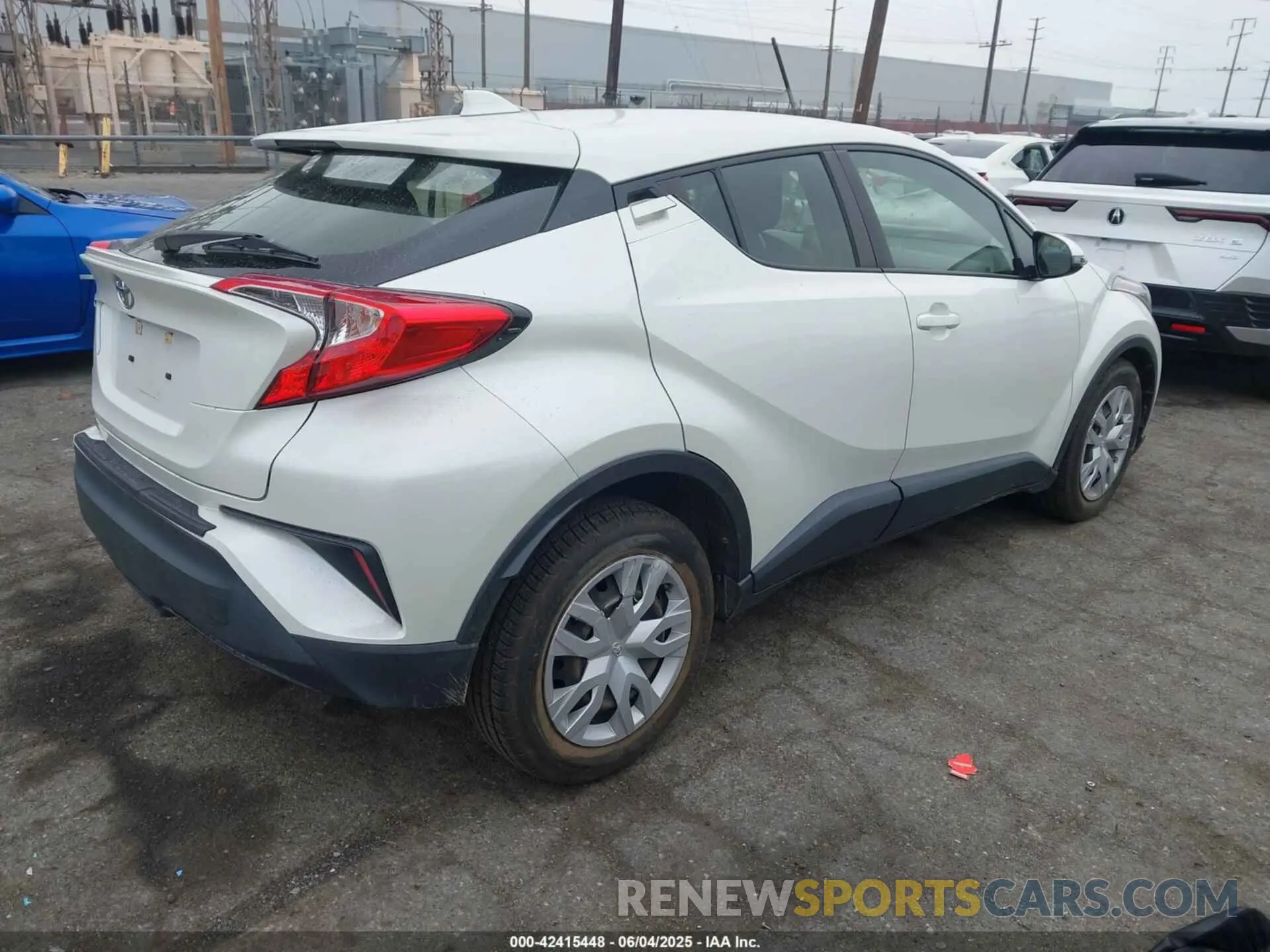 4 Photograph of a damaged car JTNKHMBX2M1119196 TOYOTA C-HR 2021