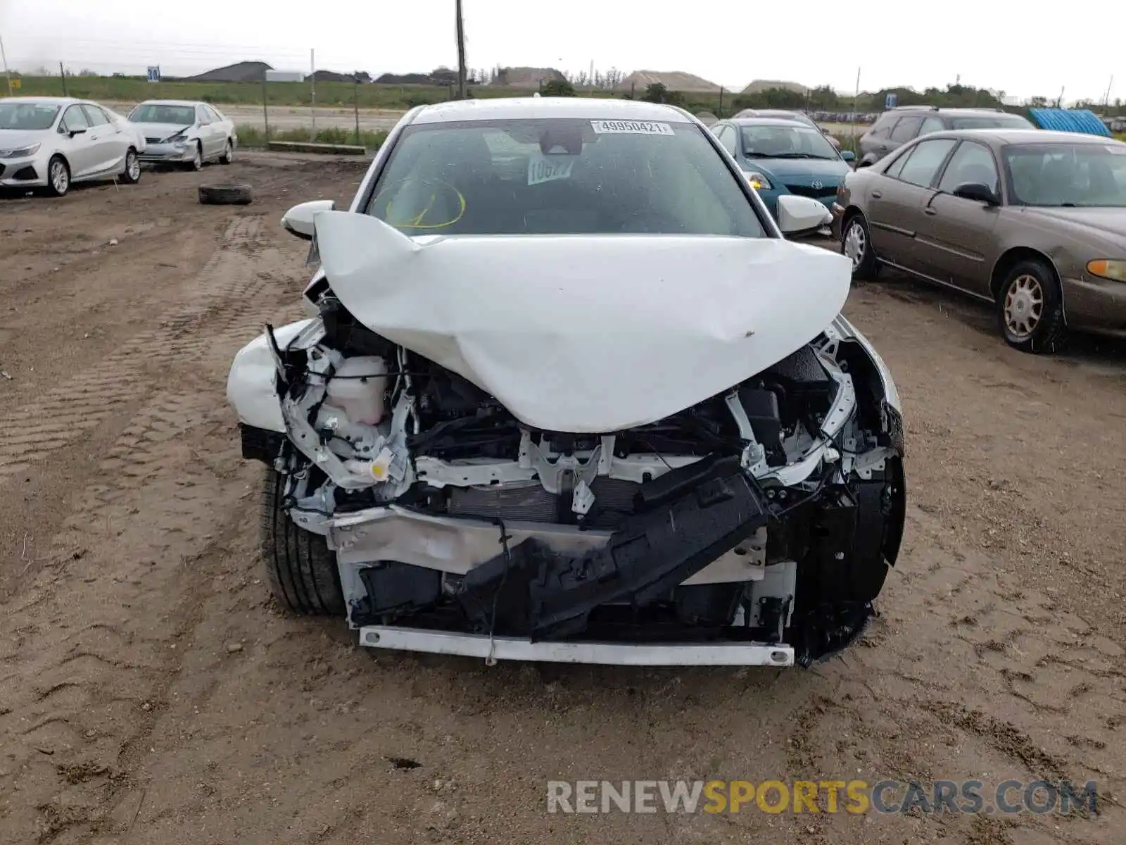 9 Photograph of a damaged car JTNKHMBX3M1103895 TOYOTA C-HR 2021