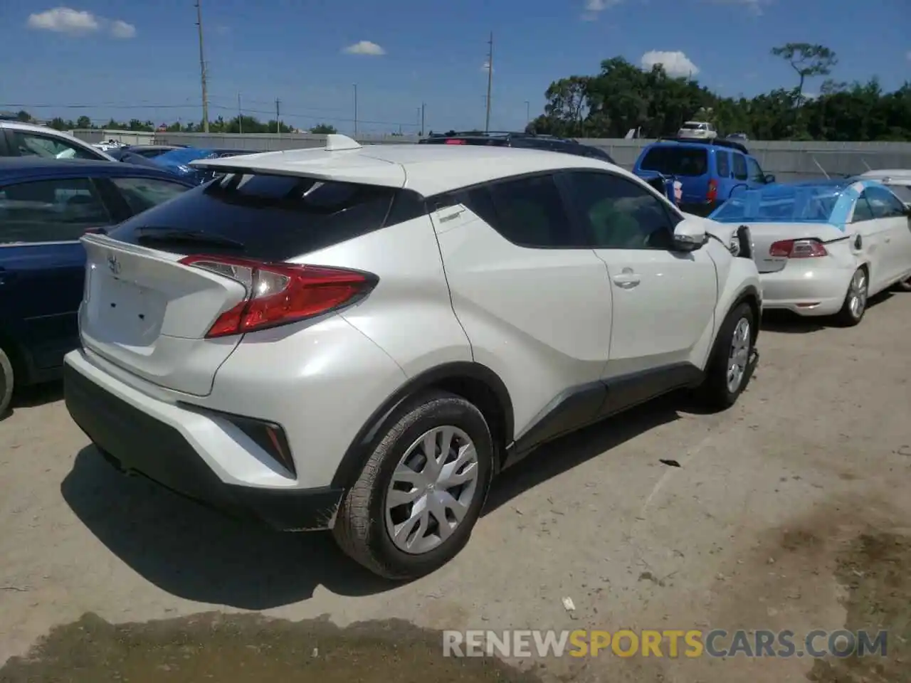 4 Photograph of a damaged car JTNKHMBX3M1107560 TOYOTA C-HR 2021