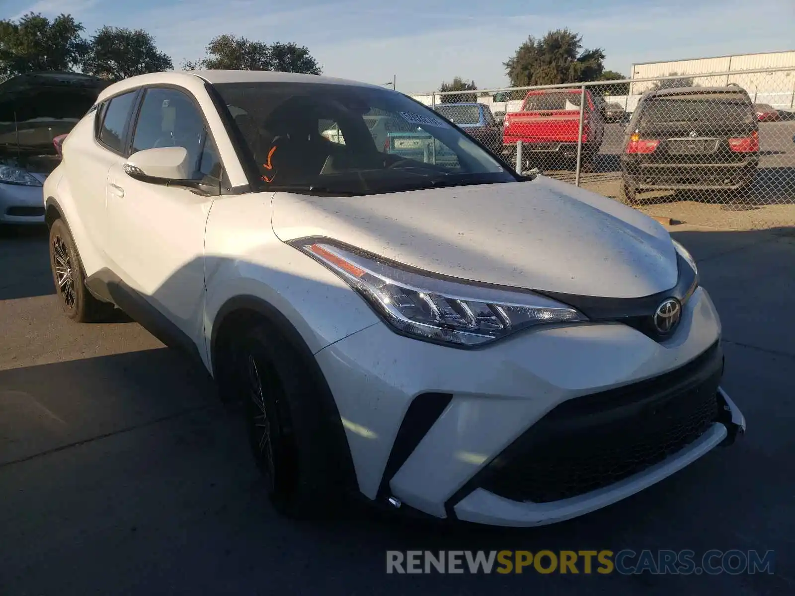 1 Photograph of a damaged car JTNKHMBX3M1109986 TOYOTA C-HR 2021