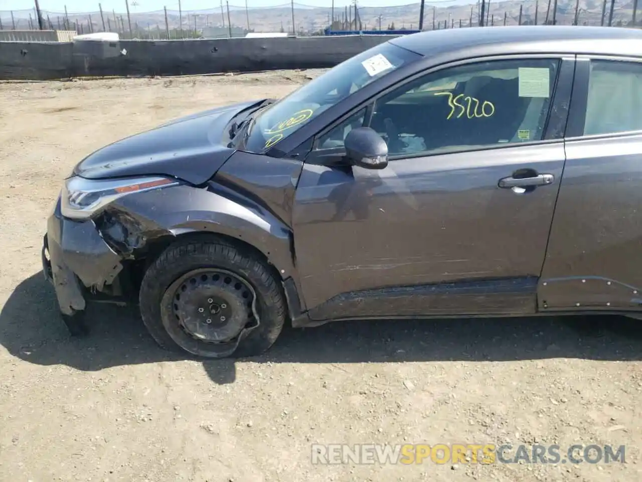 9 Photograph of a damaged car JTNKHMBX3M1113259 TOYOTA C-HR 2021