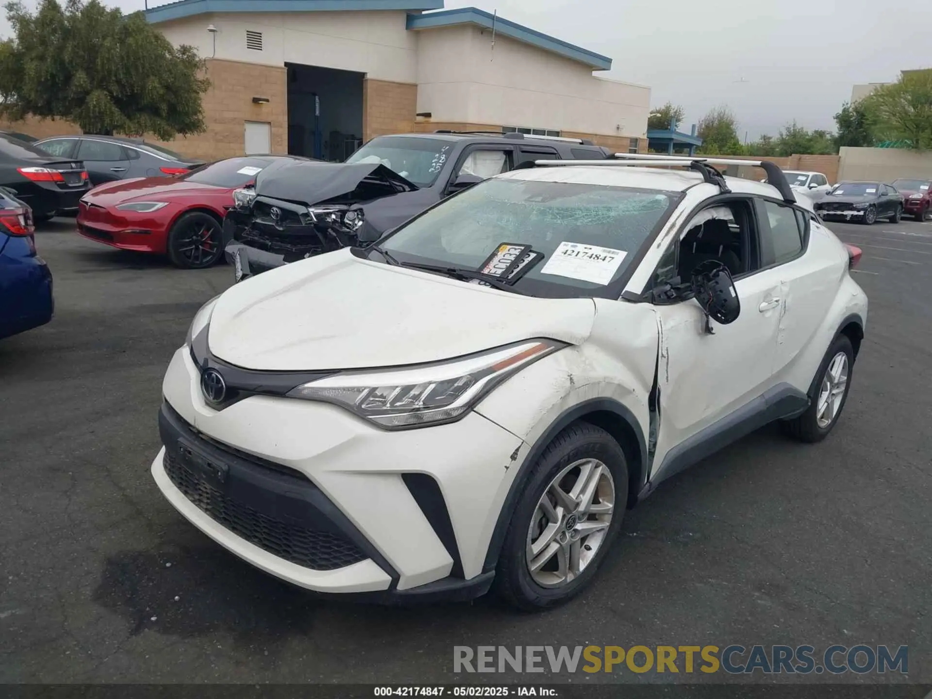 2 Photograph of a damaged car JTNKHMBX3M1125332 TOYOTA C-HR 2021