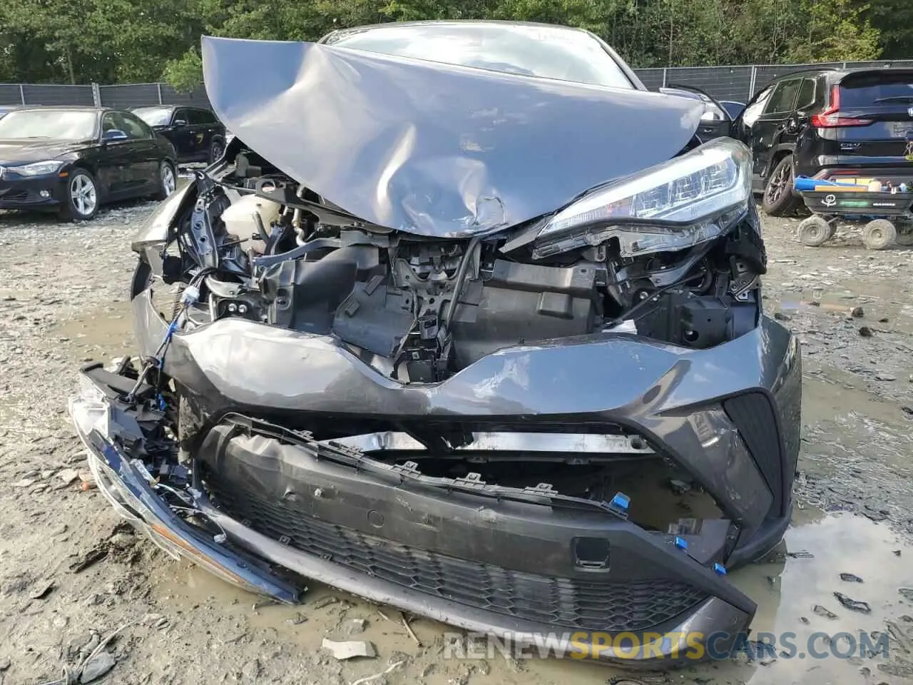 5 Photograph of a damaged car JTNKHMBX3M1125525 TOYOTA C-HR 2021