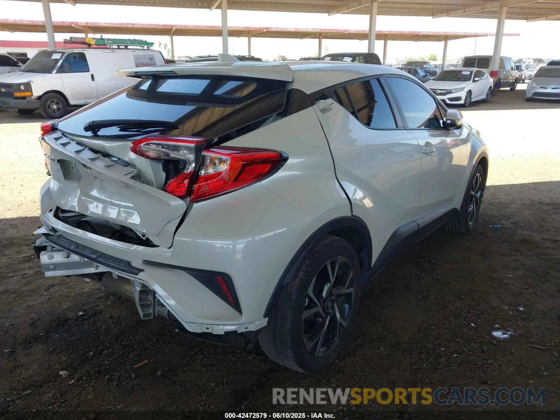 4 Photograph of a damaged car JTNKHMBX3M1125816 TOYOTA C-HR 2021